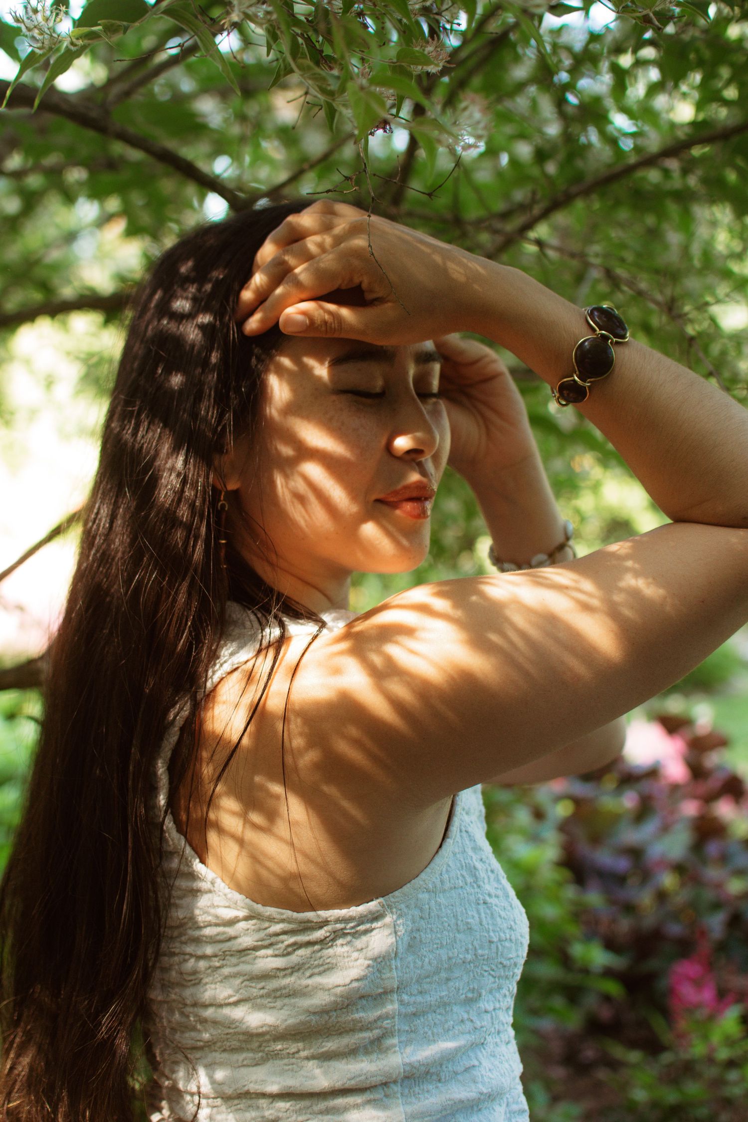 Massachusetts photography services for families, newborns, portraits, headshots and boudoir photography traveling all over new england