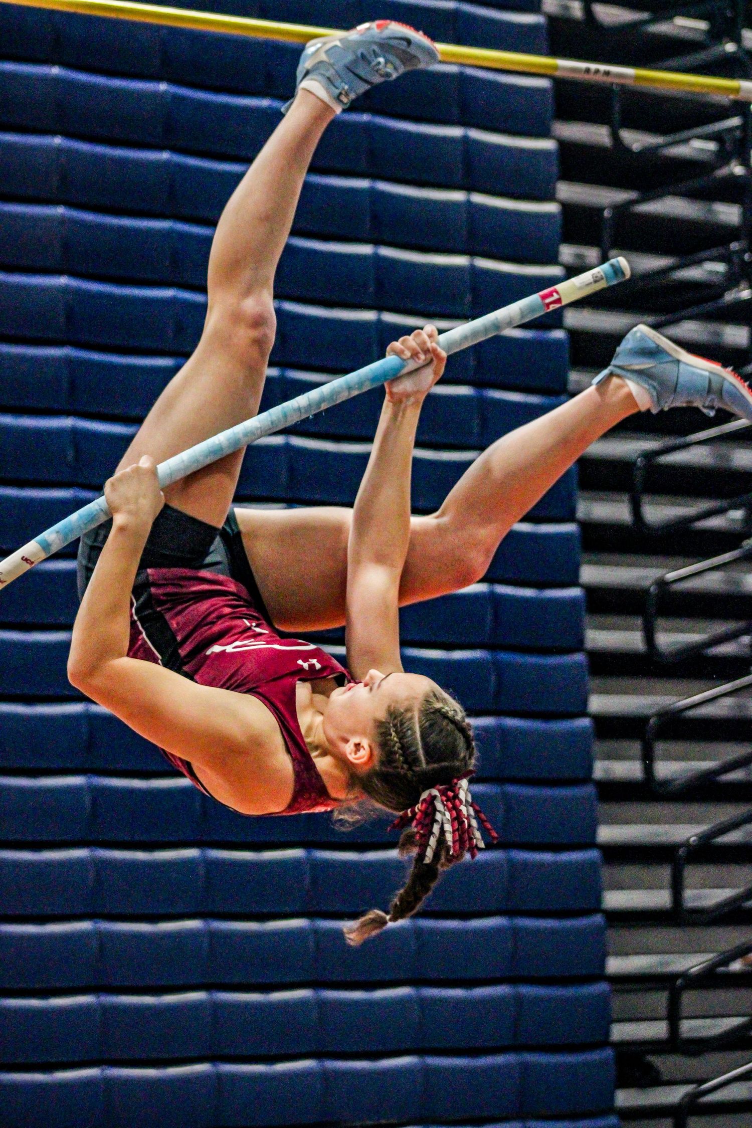 Senior Anna Callo pole vaulting.
@addykaysports 2025.