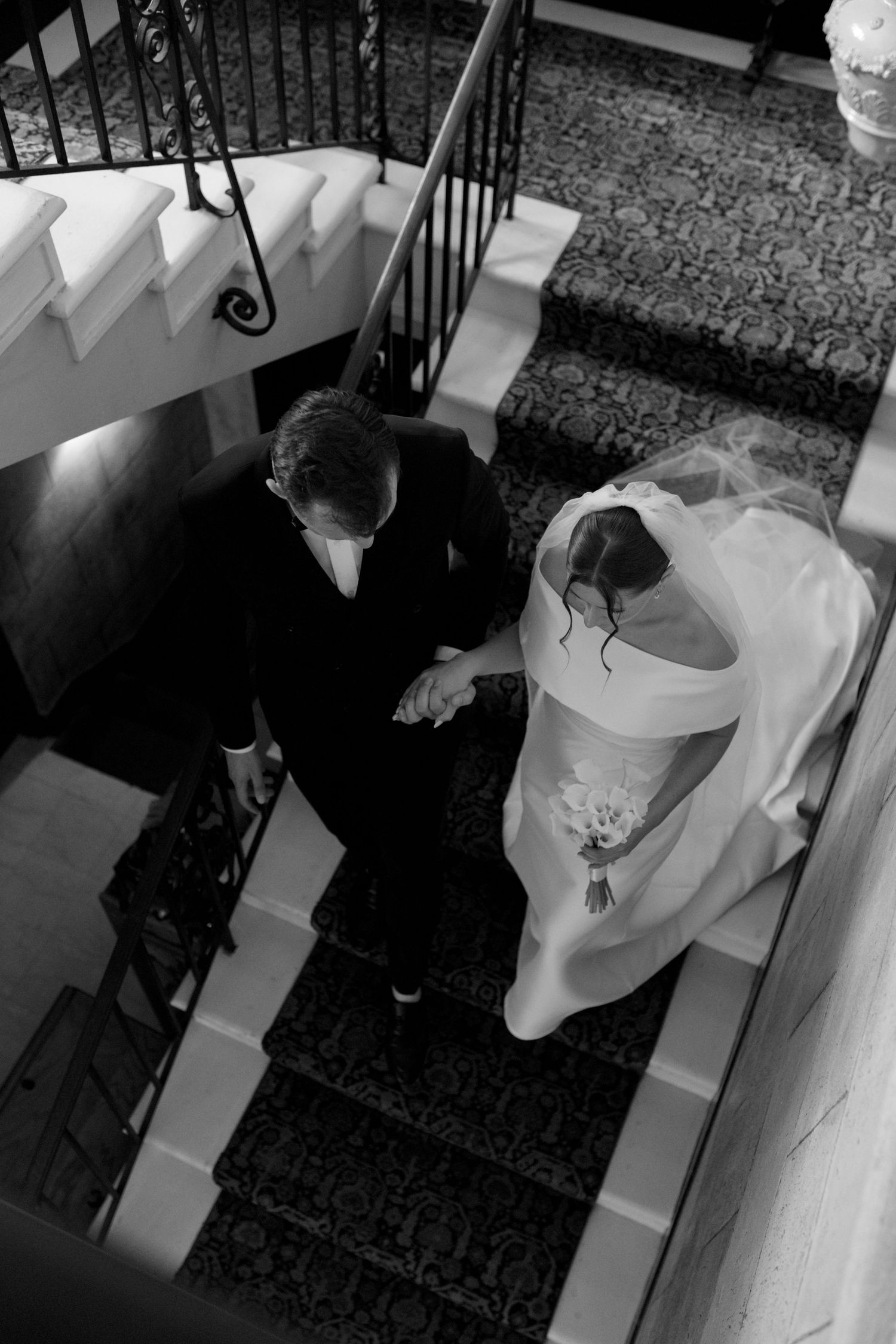 Nelly Photography: Timeless wedding and engagement photos in Jacksonville, FL. Capturing real moments and emotions of your unique love story