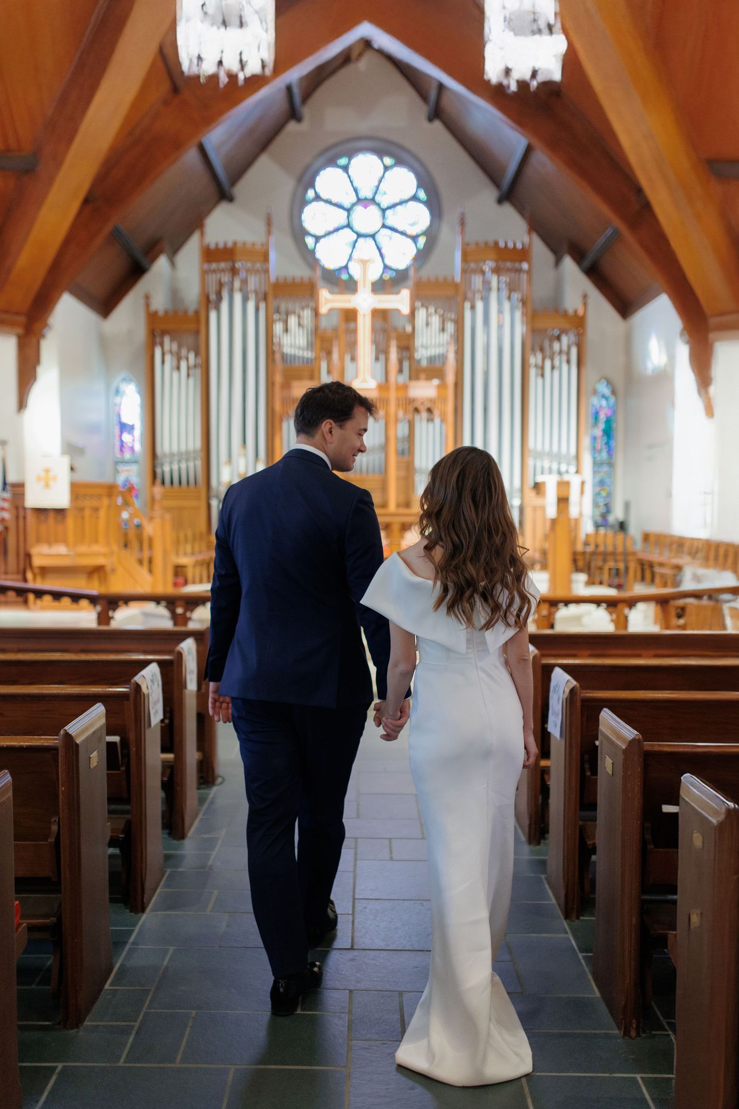 Nelly Photography: Timeless wedding and engagement photos in Jacksonville, FL. Capturing real moments and emotions of your unique love story