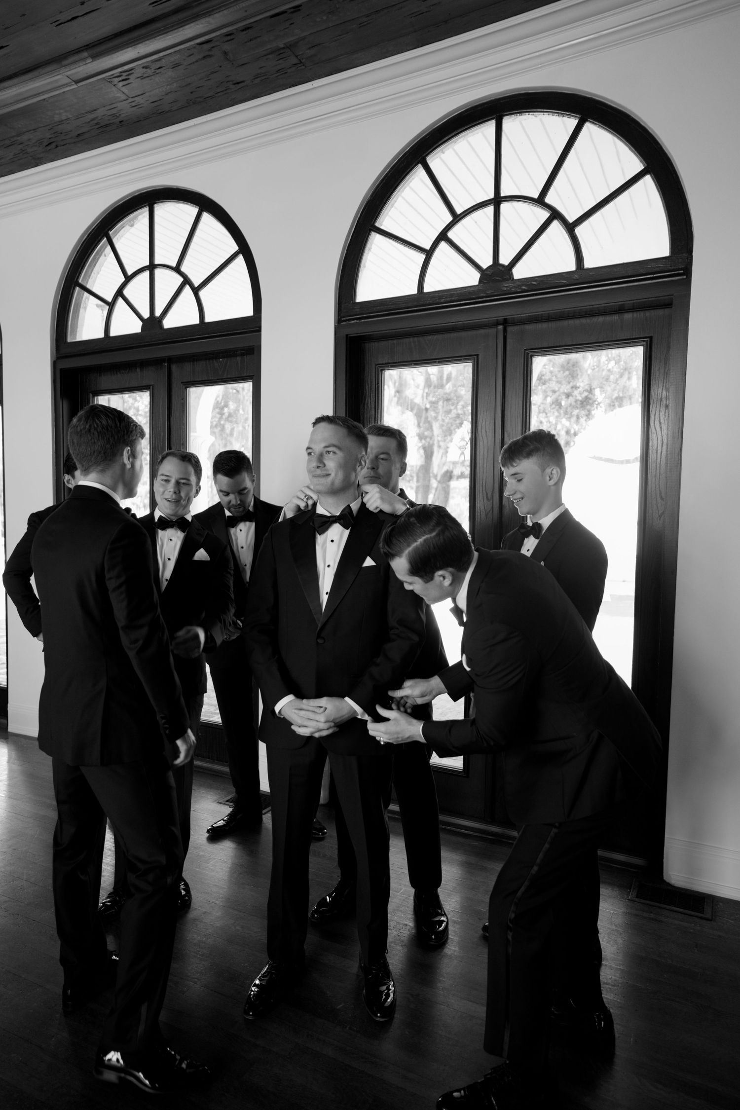 Nelly Photography: Timeless wedding and engagement photos in Jacksonville, FL. Capturing real moments and emotions of your unique love story