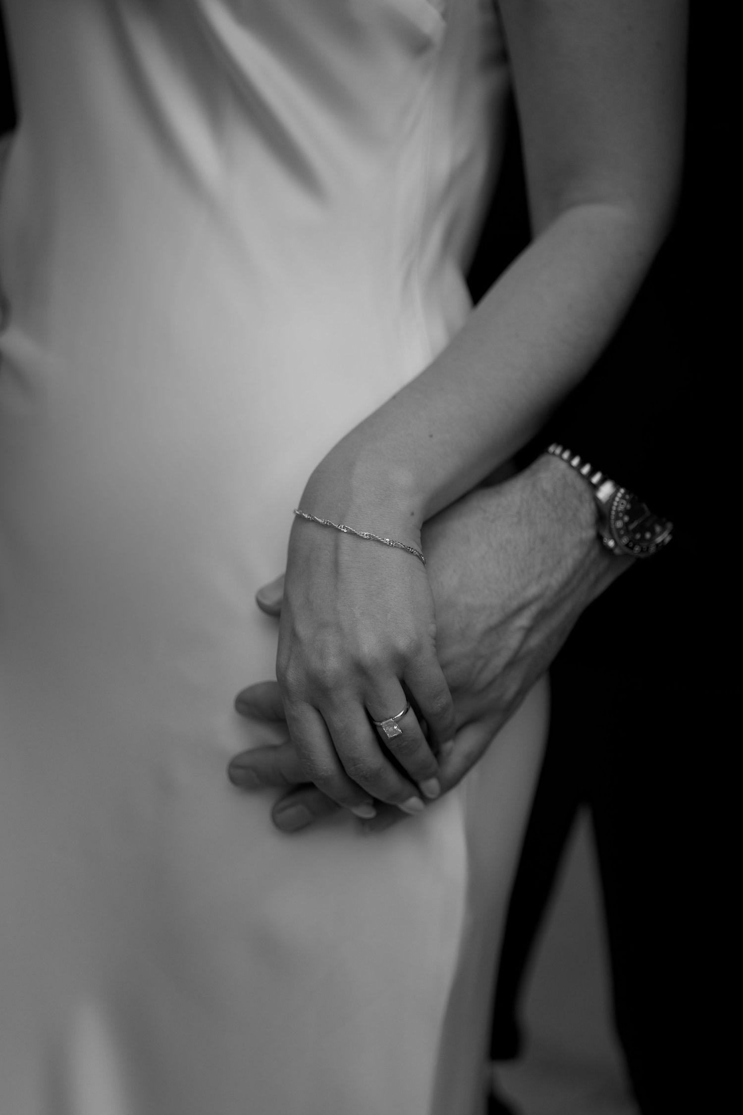 Nelly Photography: Timeless wedding and engagement photos in Jacksonville, FL. Capturing real moments and emotions of your unique love story