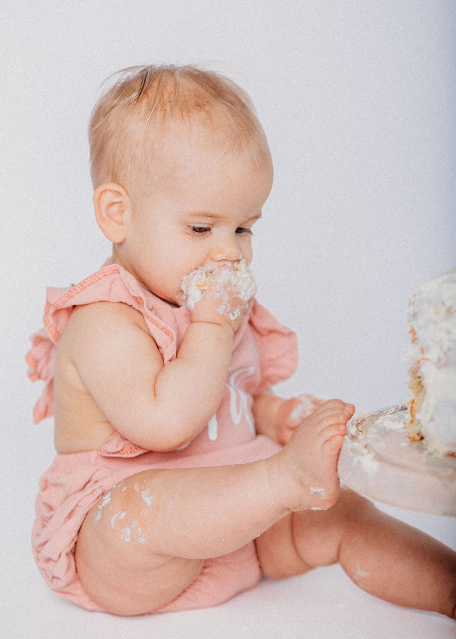 Fredericksburg Cake Smash Photography Session