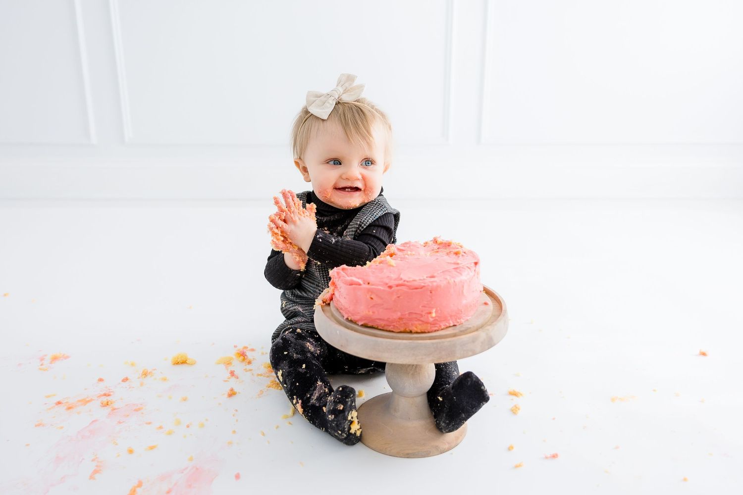Fredericksburg Cake Smash Photography Session
