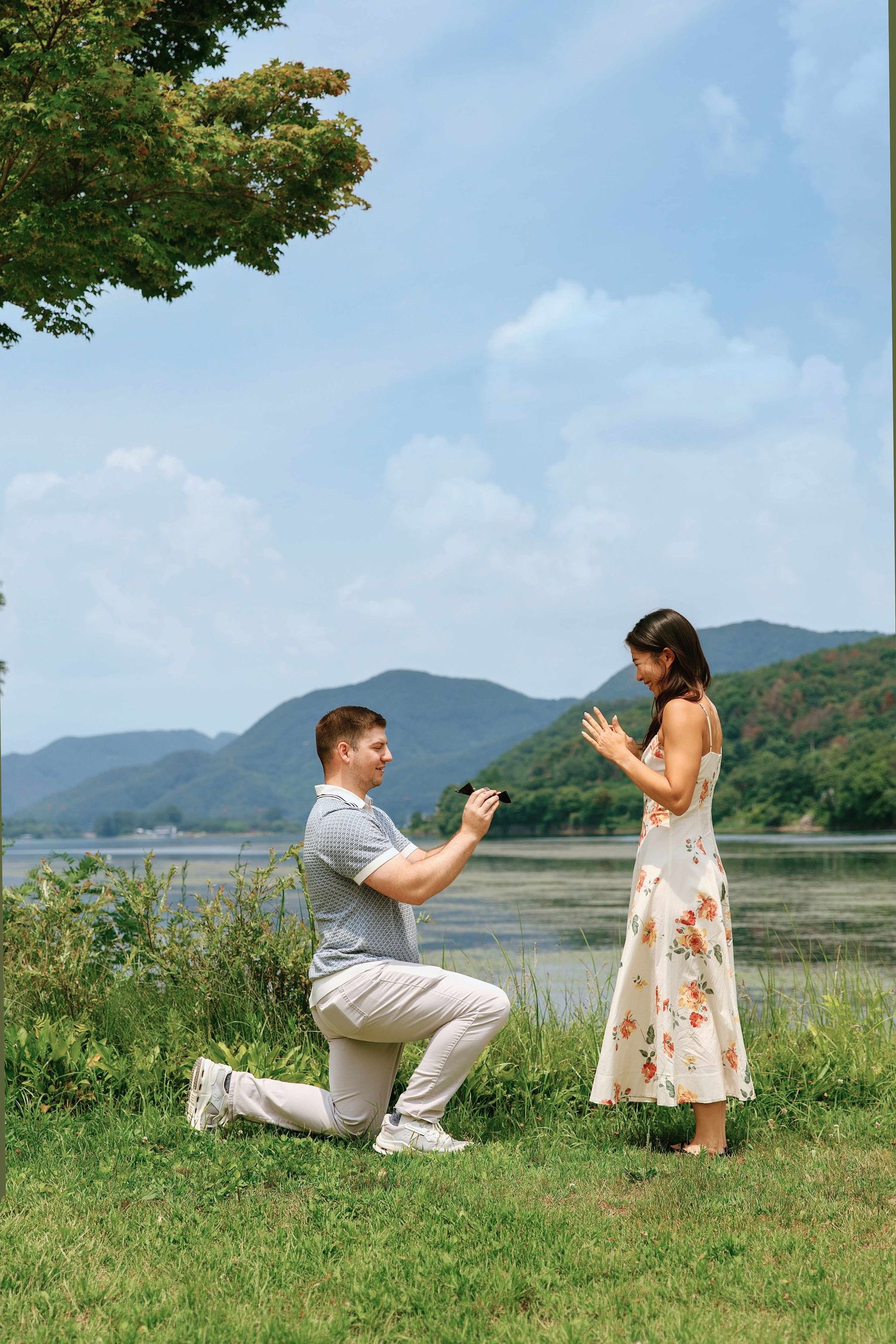 secret-proposal-seoul-engagement-hanbok-couple-korea-session-photography-photograper-nami-island