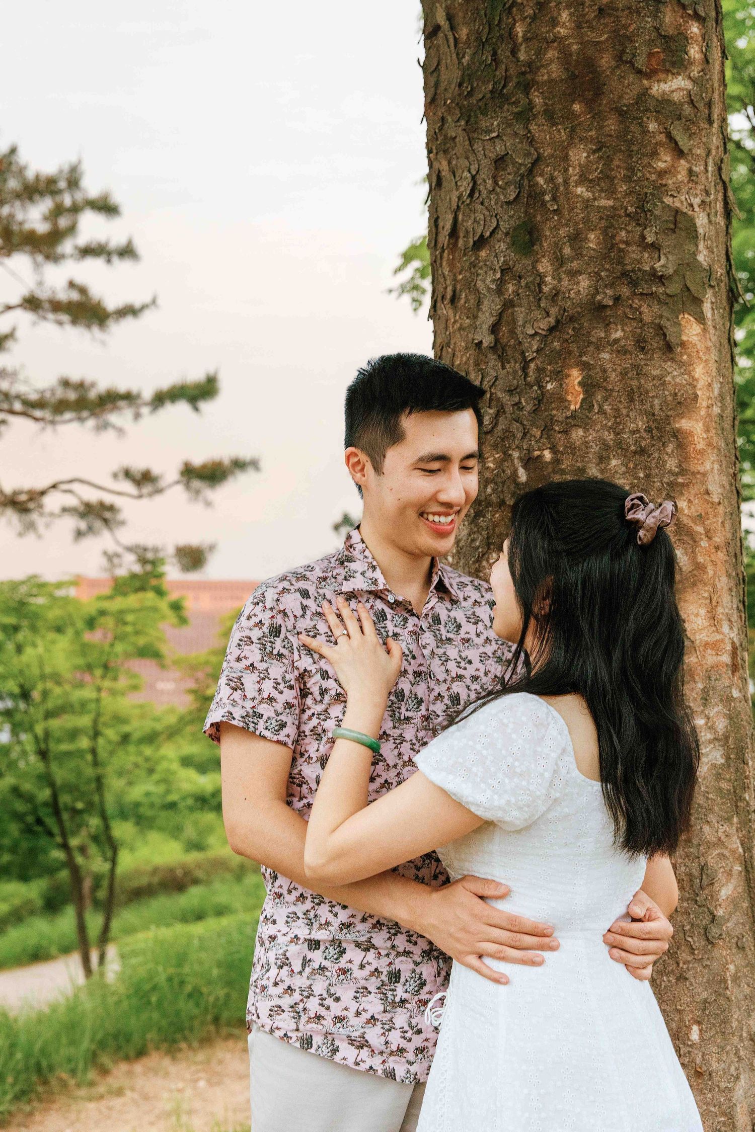 secret-proposal-seoul-engagement-BAEKBEOM PLAZA PARK-korea-session-photography-photograper-namsan tower