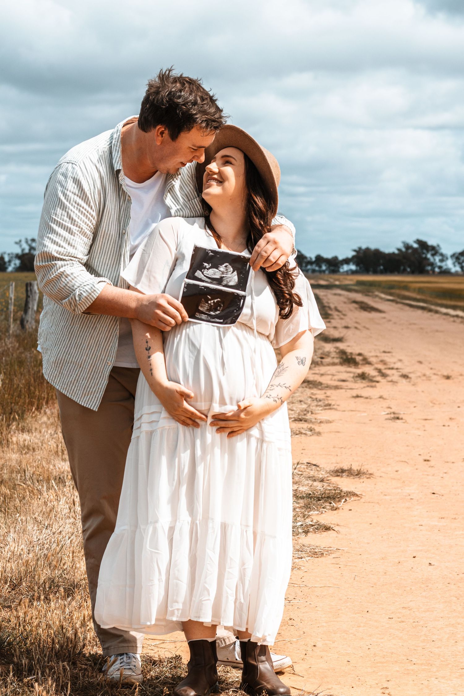 announcement ultrasound photo session farm setting