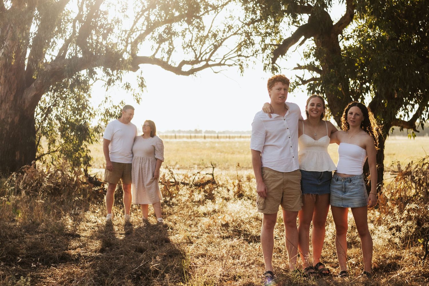 Family photo, sunset, farm session, country