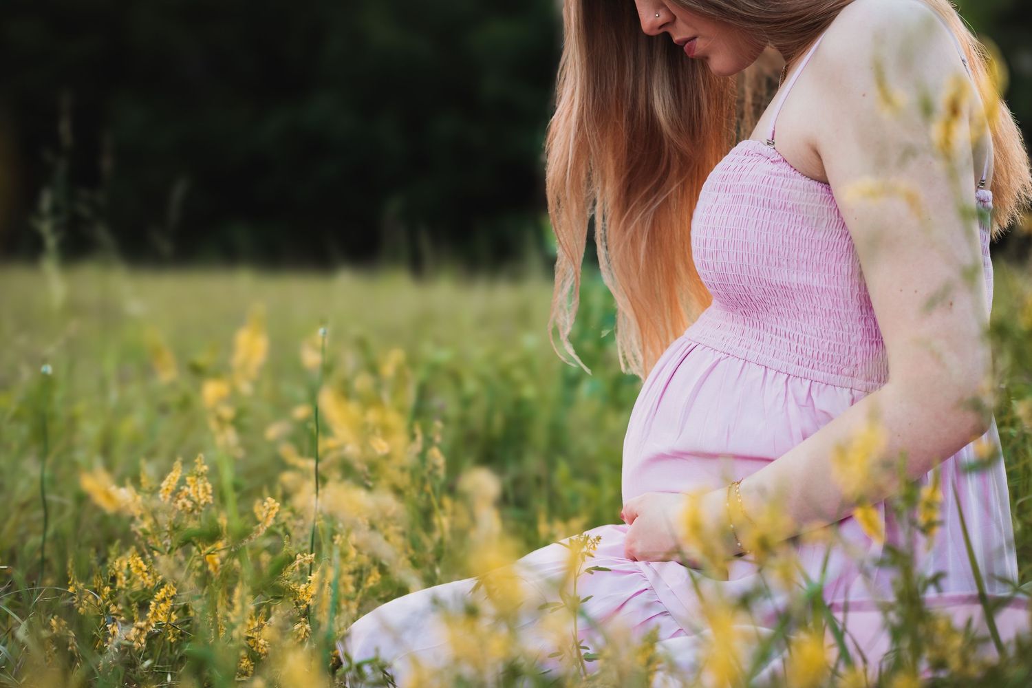 Baby Bump Photo Maternity Topeka KS Abeni Rene Photography