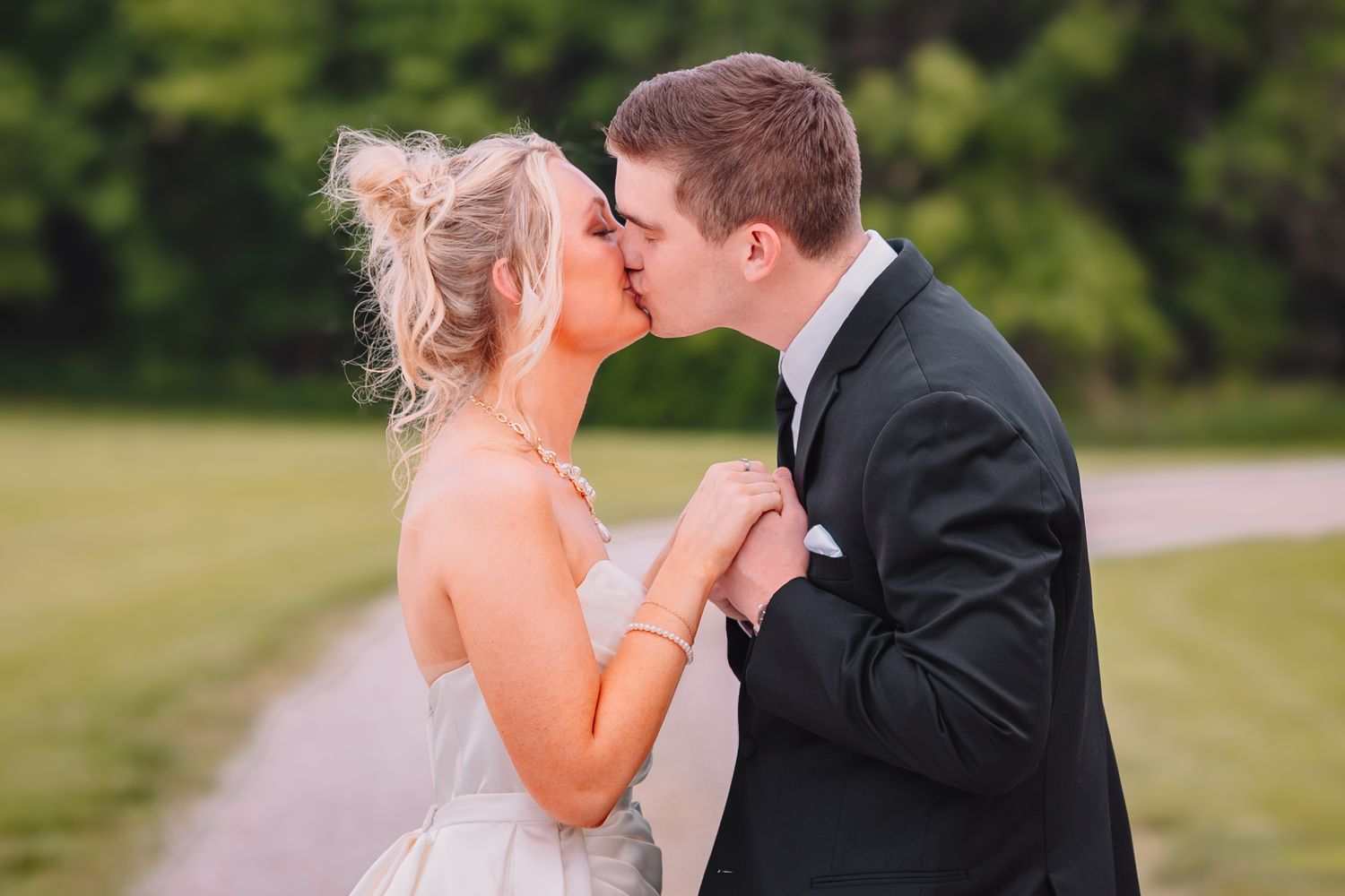 Romantic photo of bride and groom. Wedding photos in Topeka, KS.