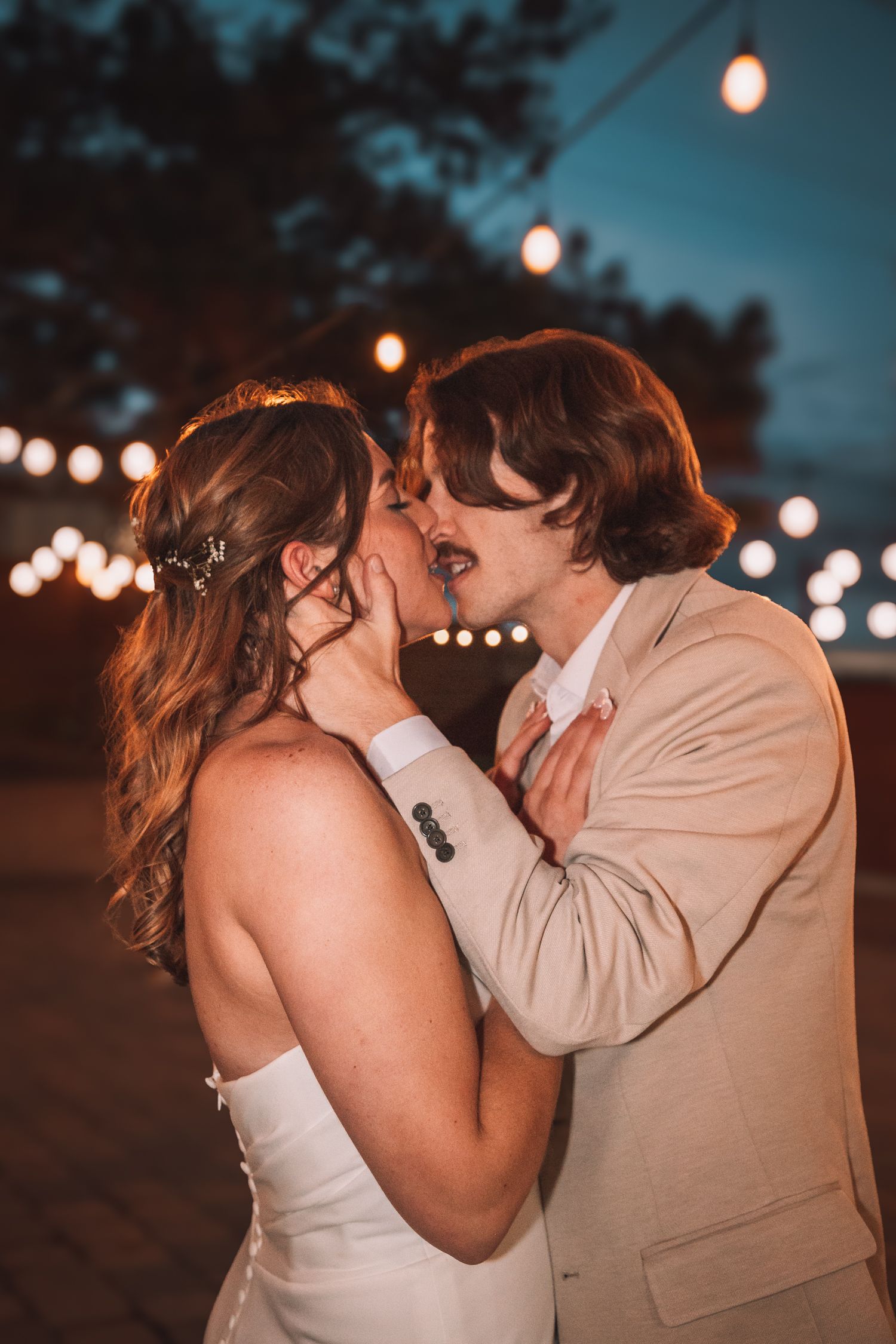 Romantic Wedding Photos - Bride and Groom, Topeka, KS