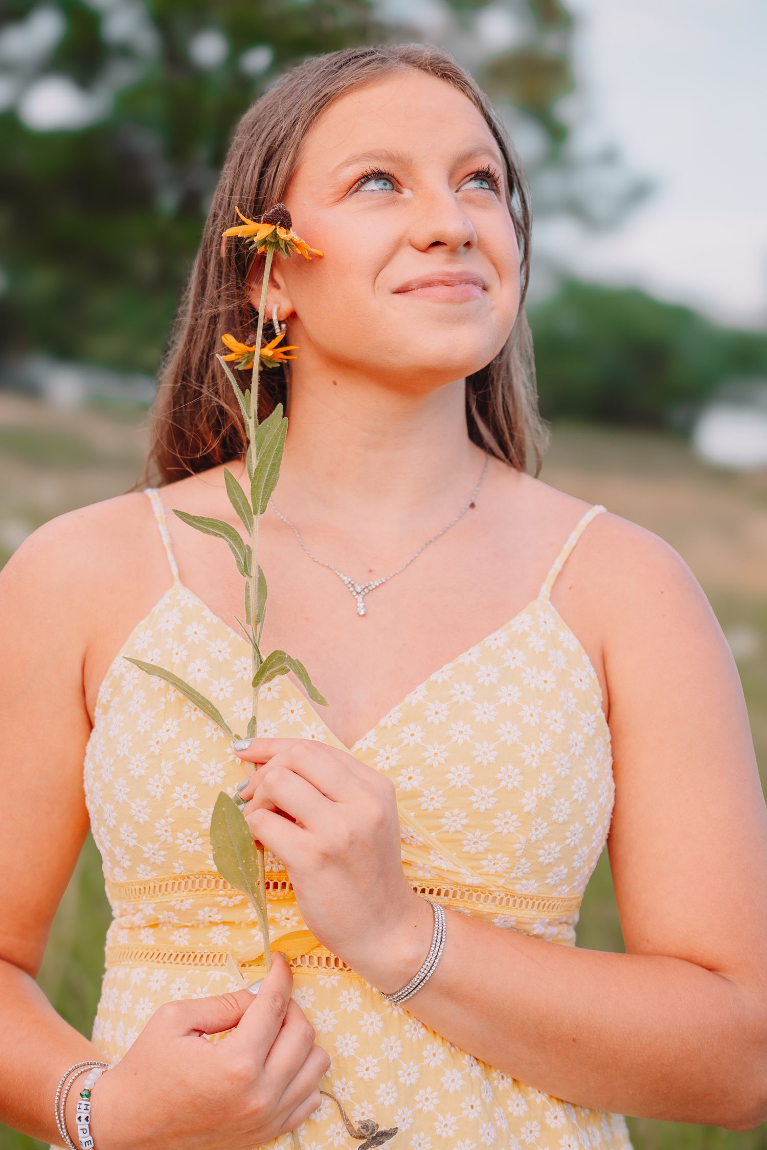 Cedar Crest Senior Photos Girl Topeka KS Kansas