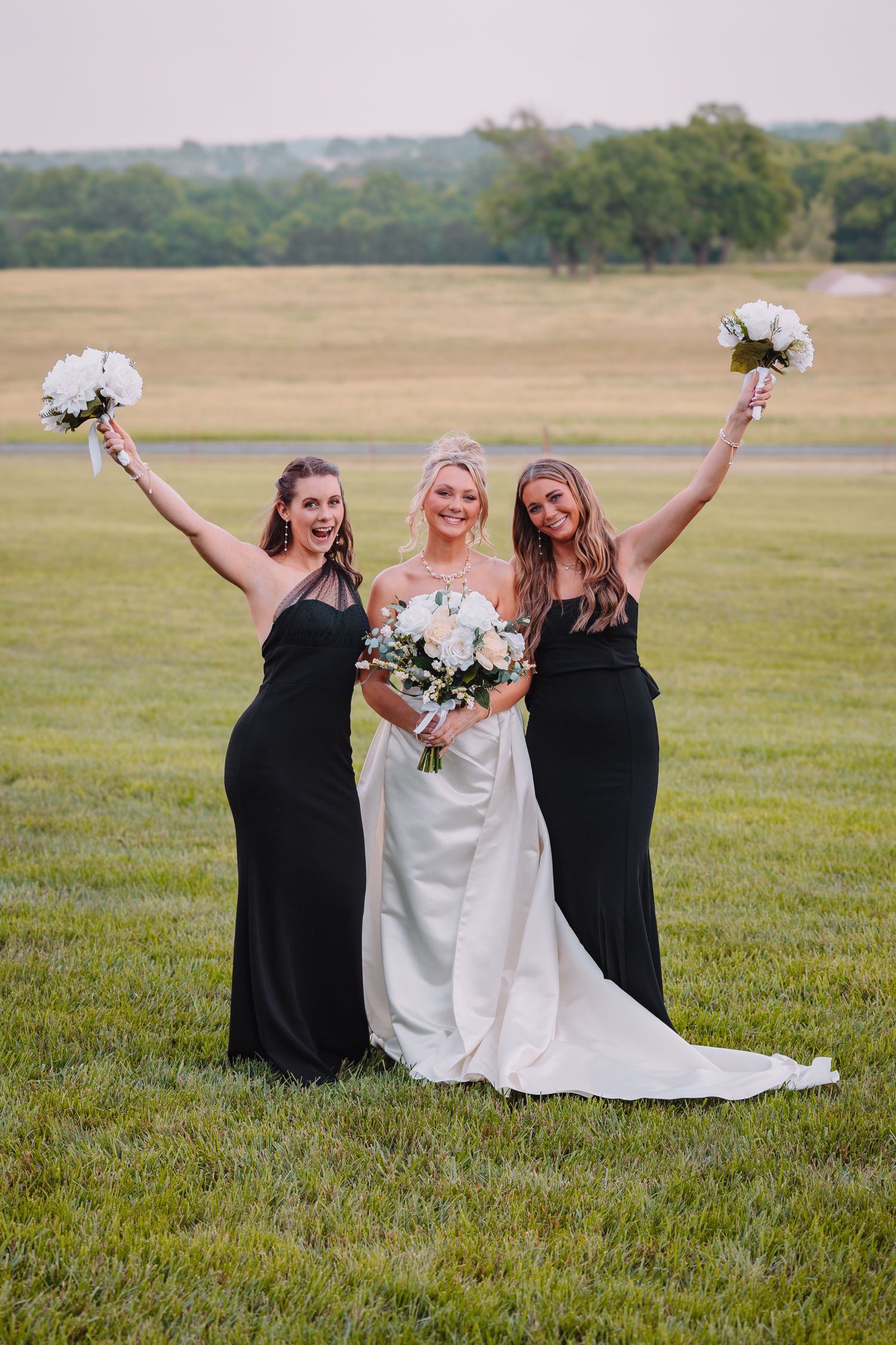 Family Photo at wedding in Kansas.