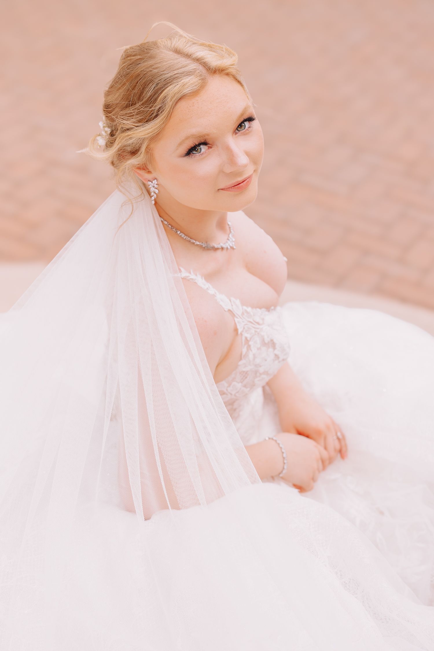 Wedding Photo at the Brownstone. Bridal Portraits. Topeka, KS.