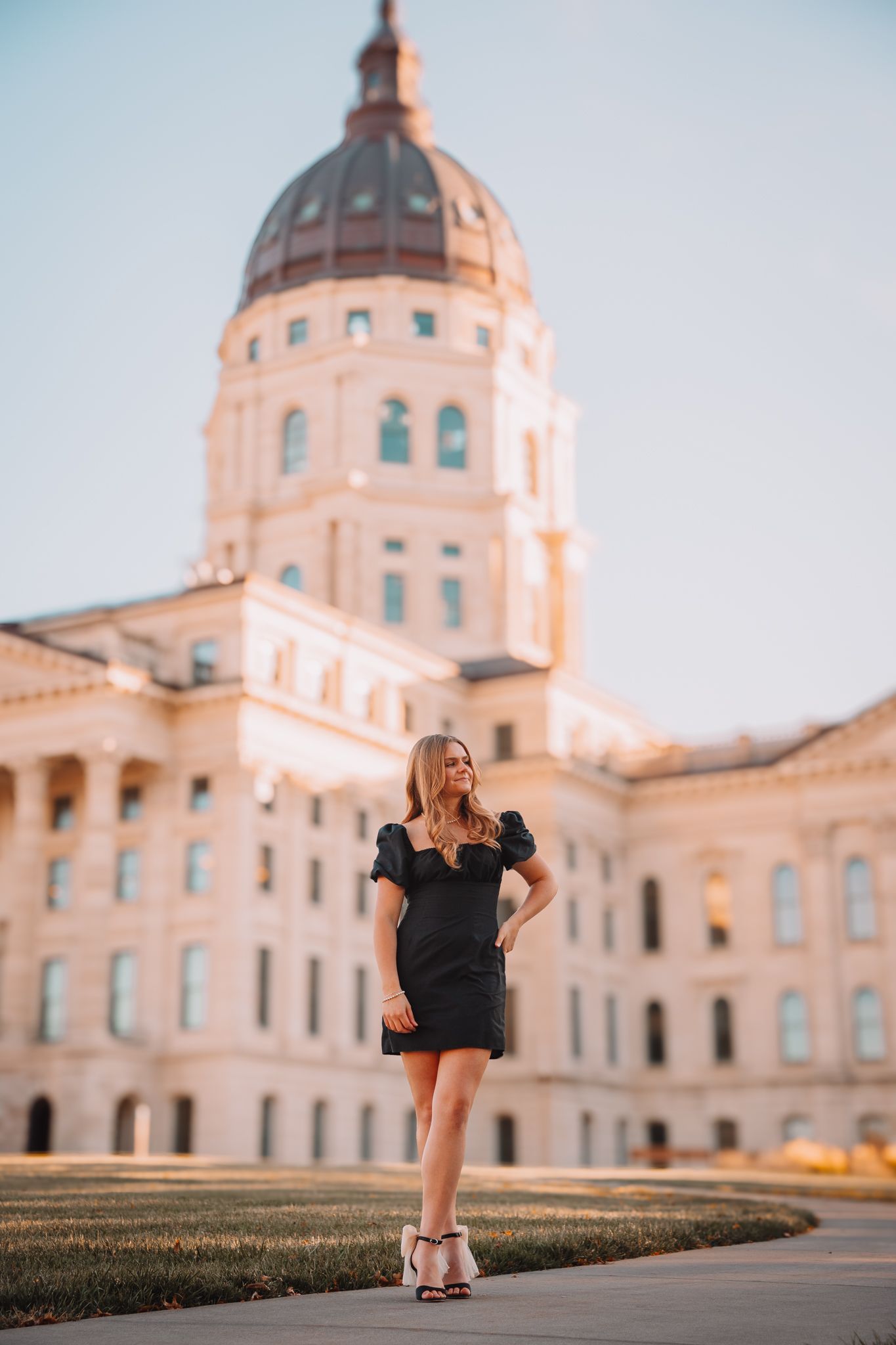 Senior Photos girl Topeka KS Topeka Capitol