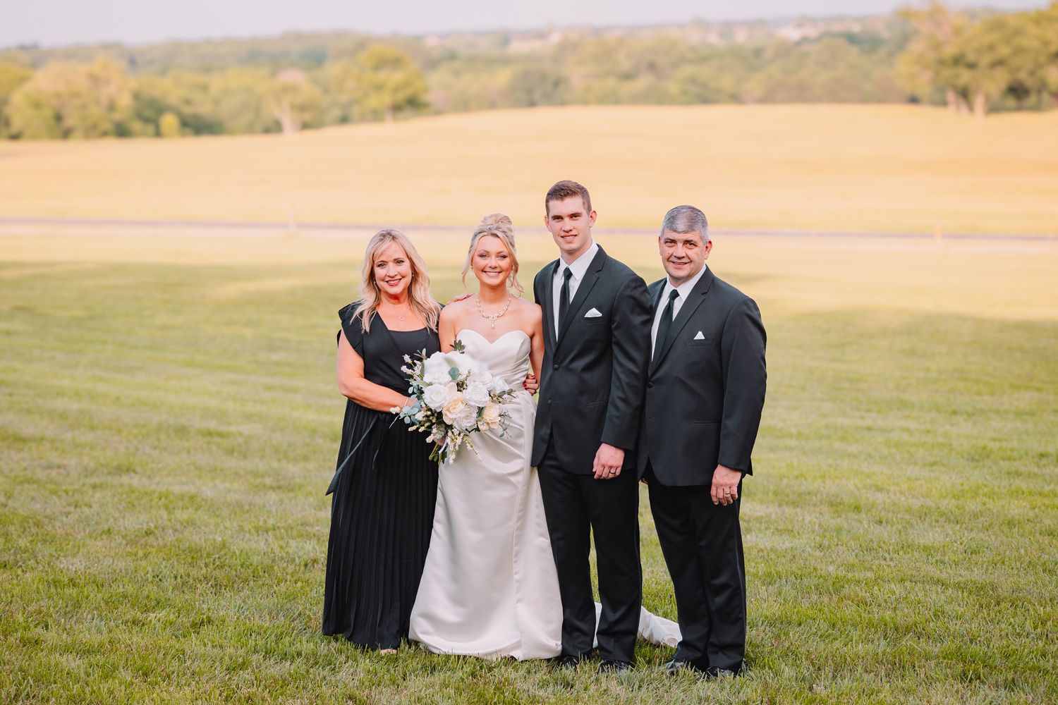 Family Photo at wedding in Kansas.