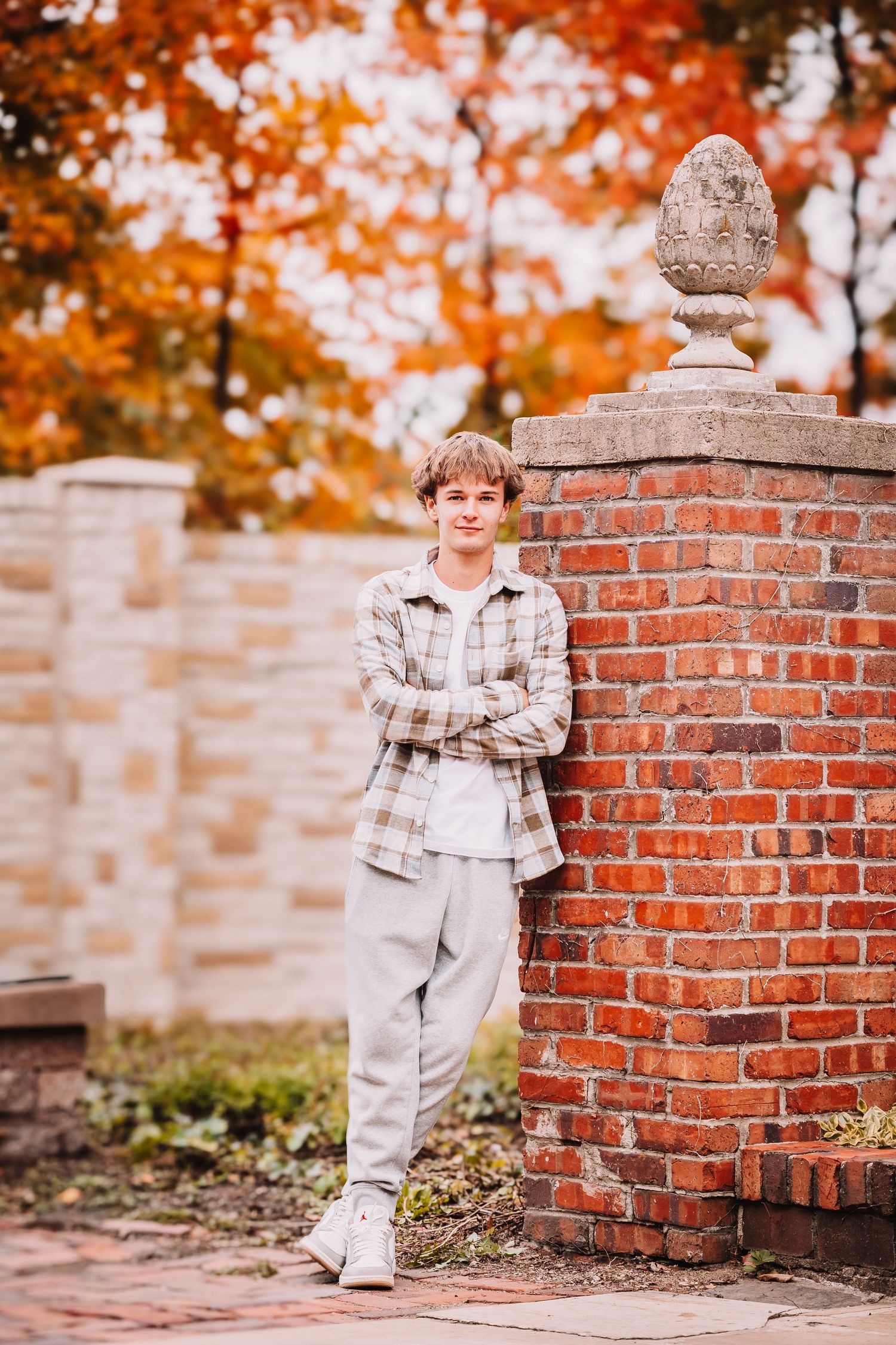 Senior Photo boy Ward Meade Fall
