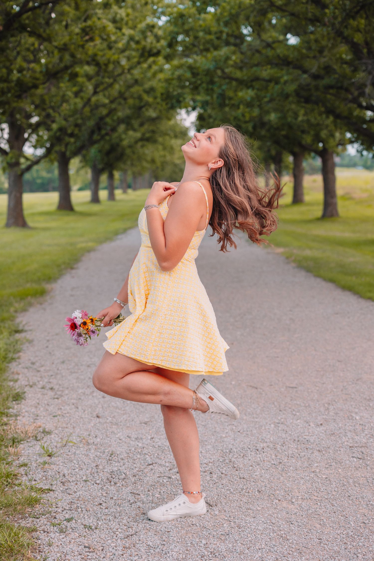 Cedar Crest Senior Photos Girl Topeka KS Kansas