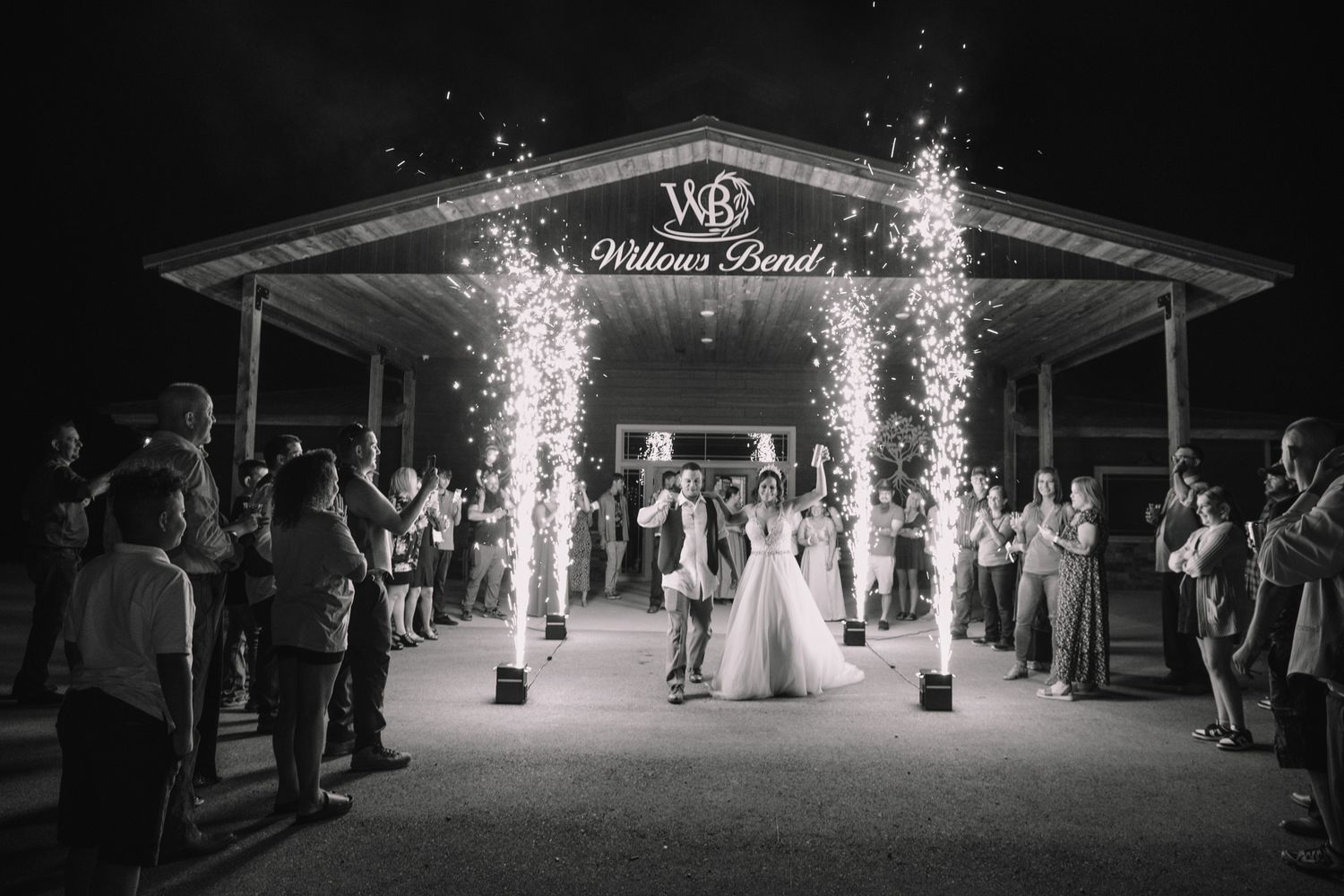 Wedding Photo Grand Exit  Willow's Bend