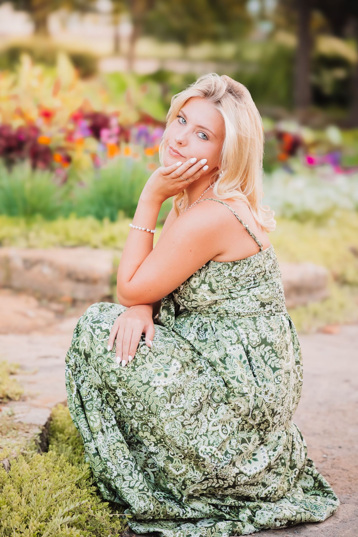 Gage Park Senior Girl Photos Topeka KS floral Summer