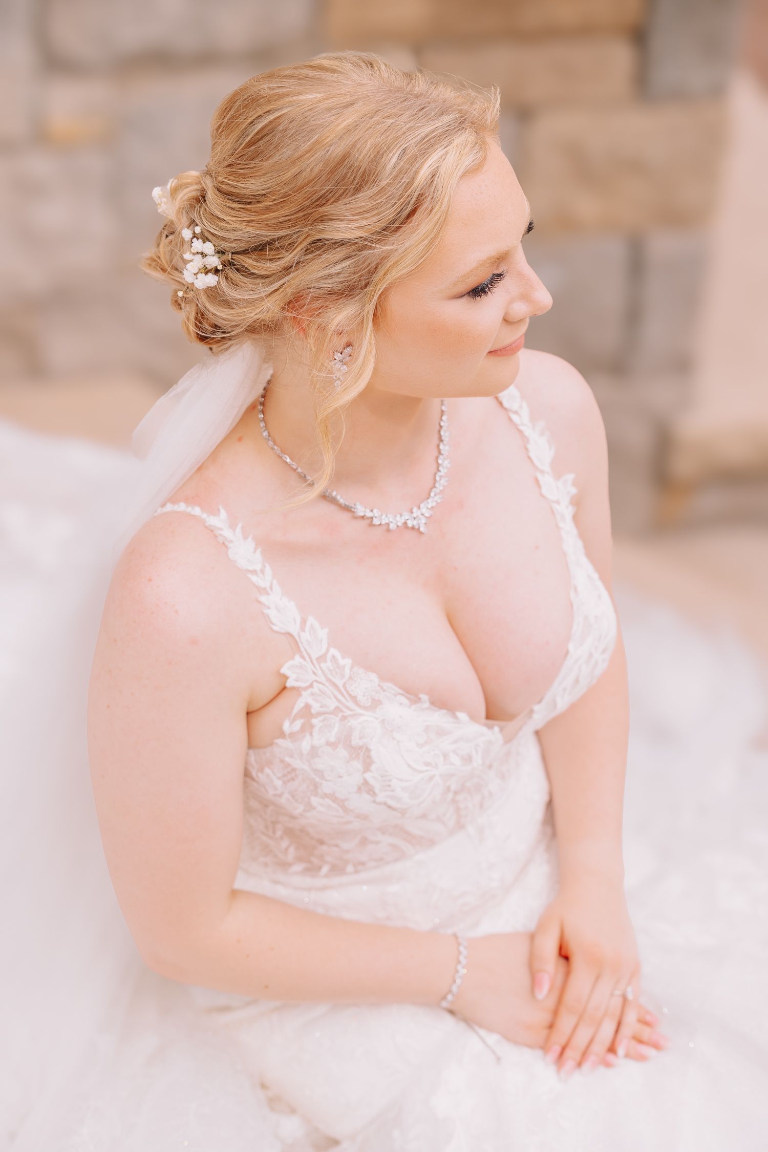 Wedding Photo at the Brownstone. Bridal Portraits. Topeka, KS.