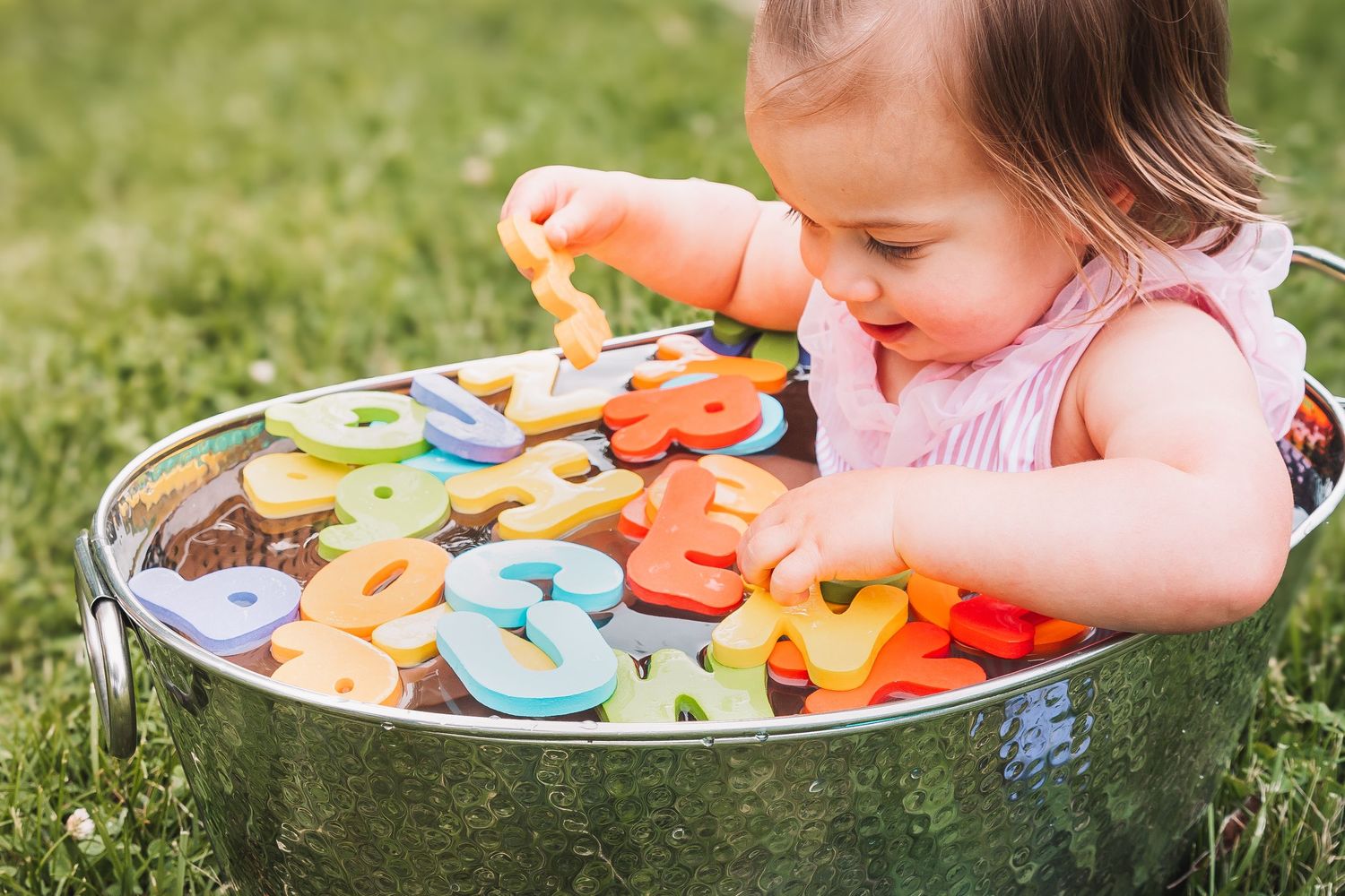 Toddler Bath Alphabet Topeka KS Abeni Rene Photography Ward Meade ParkToddler Bath Alphabet Topeka KS Abeni Rene Photography Ward Meade Park
