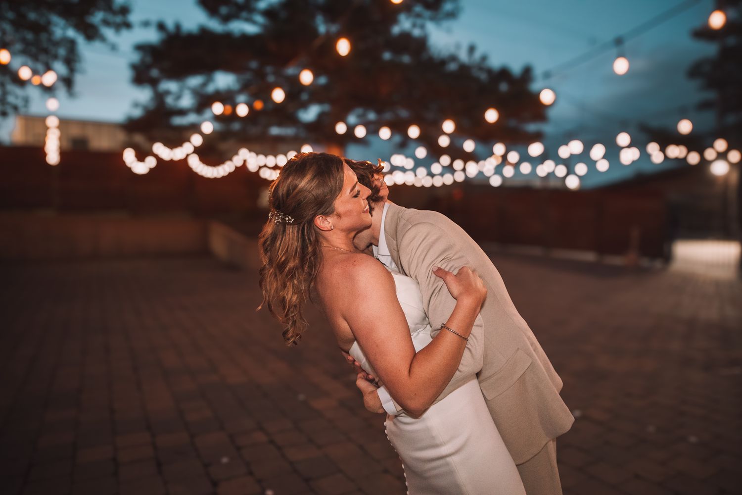 Romantic Wedding Photos - Bride and Groom, Topeka, KS