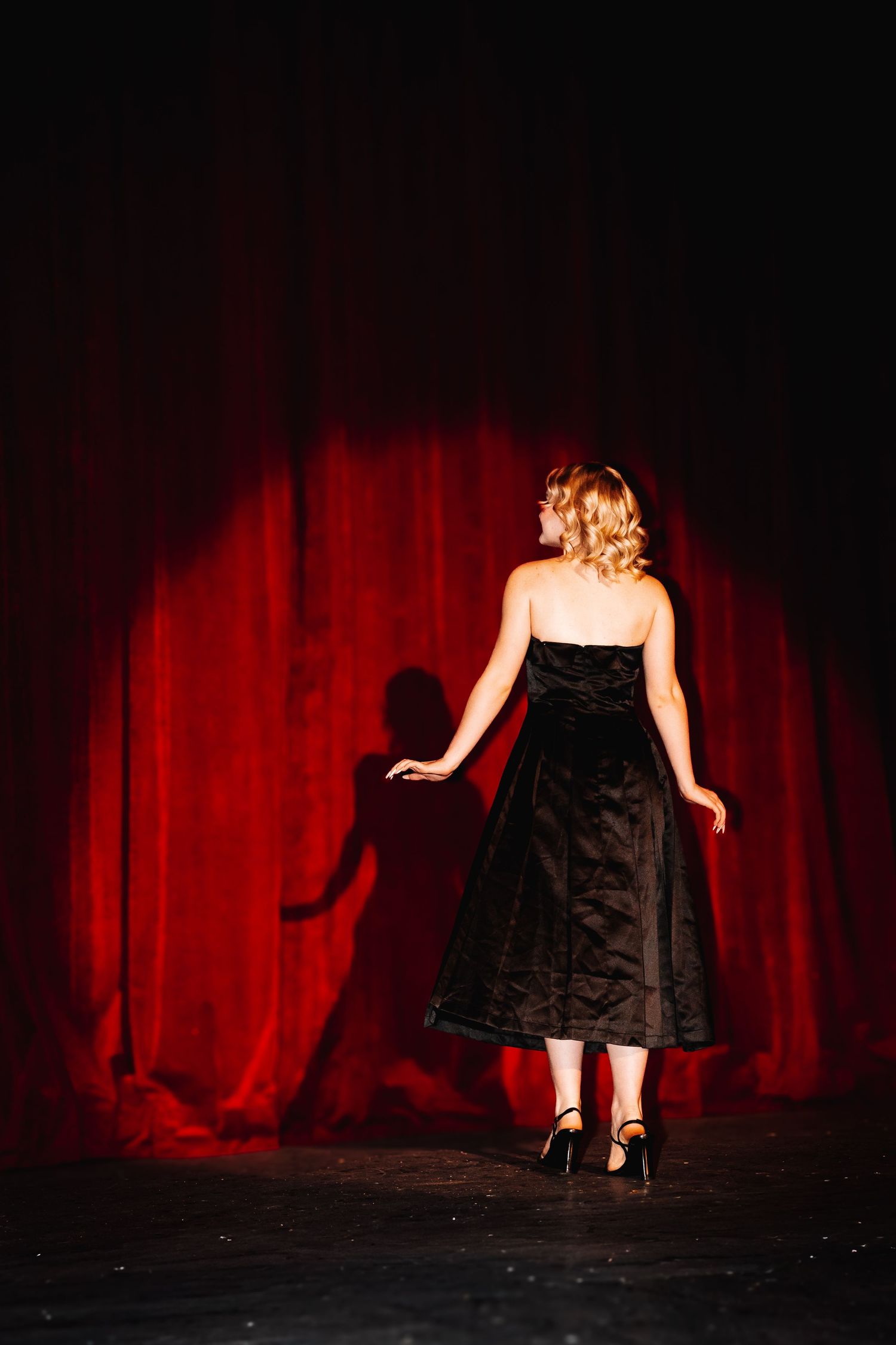 Senior Photo Topeka Civic Theatre Topeka, KS Abeni Rene Photography