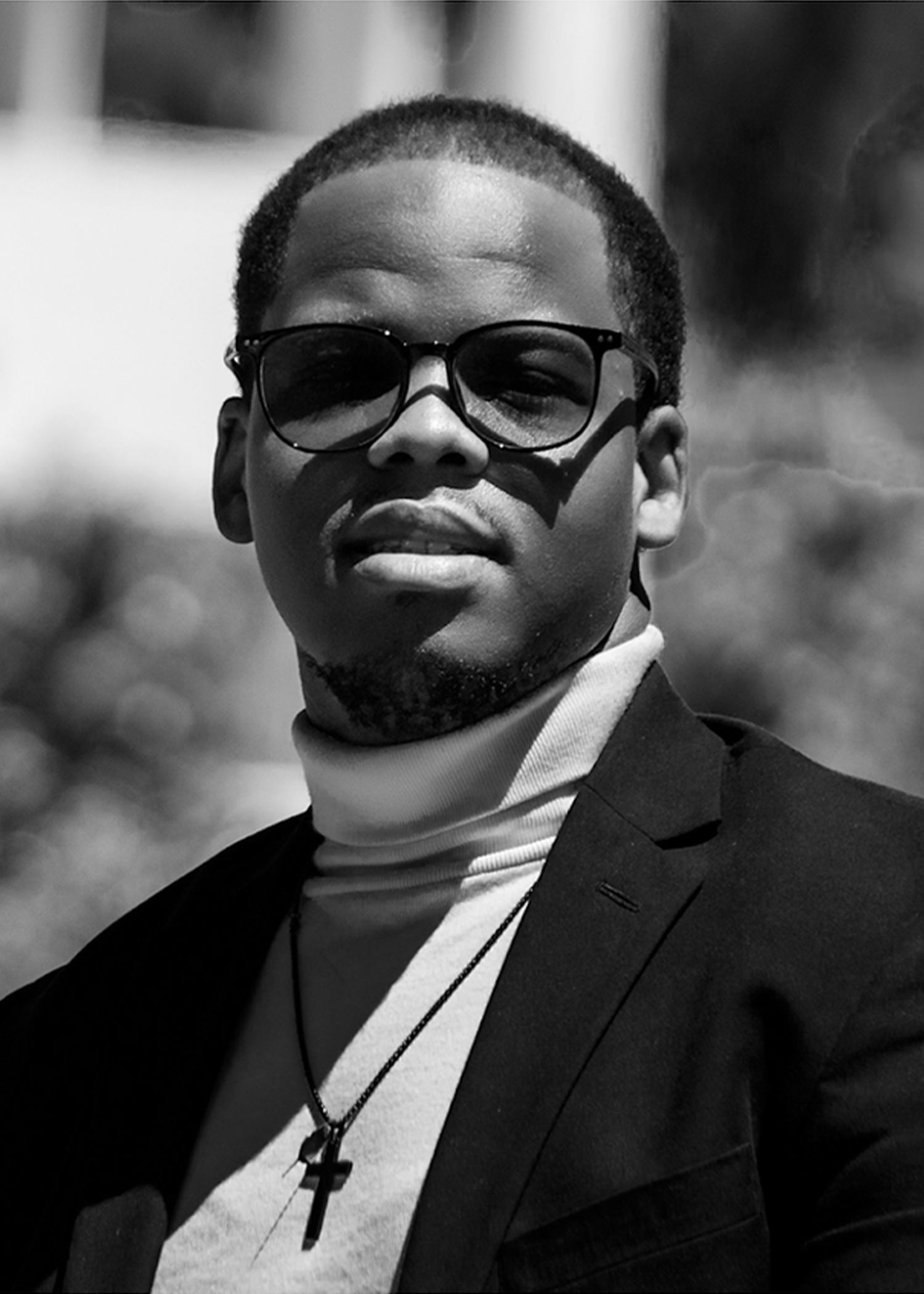 Beautiful, professional portraits capturing the personality and style of each individual. Perfect for personal branding, creative project.