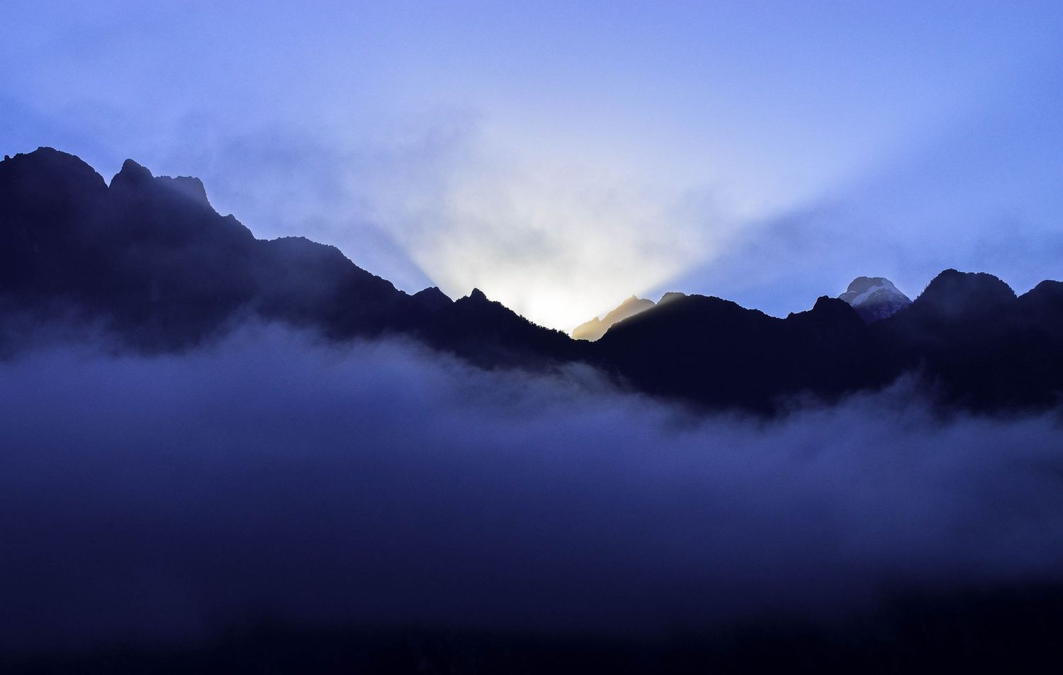 Peruvian Andes, Peru:- 2013
© 2013 Jenna Hennessy / The Tone Curve