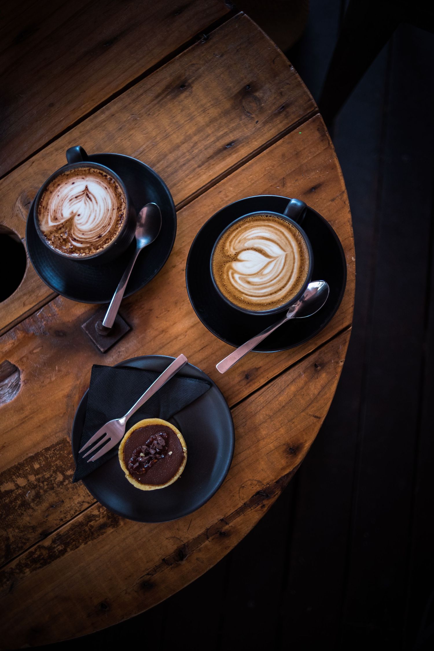 The Chamber Room, Cairns.
Cafe, coffee, latte art, food and beverage, cairns
© 2025 Jenna Hennessy / The Tone Curve