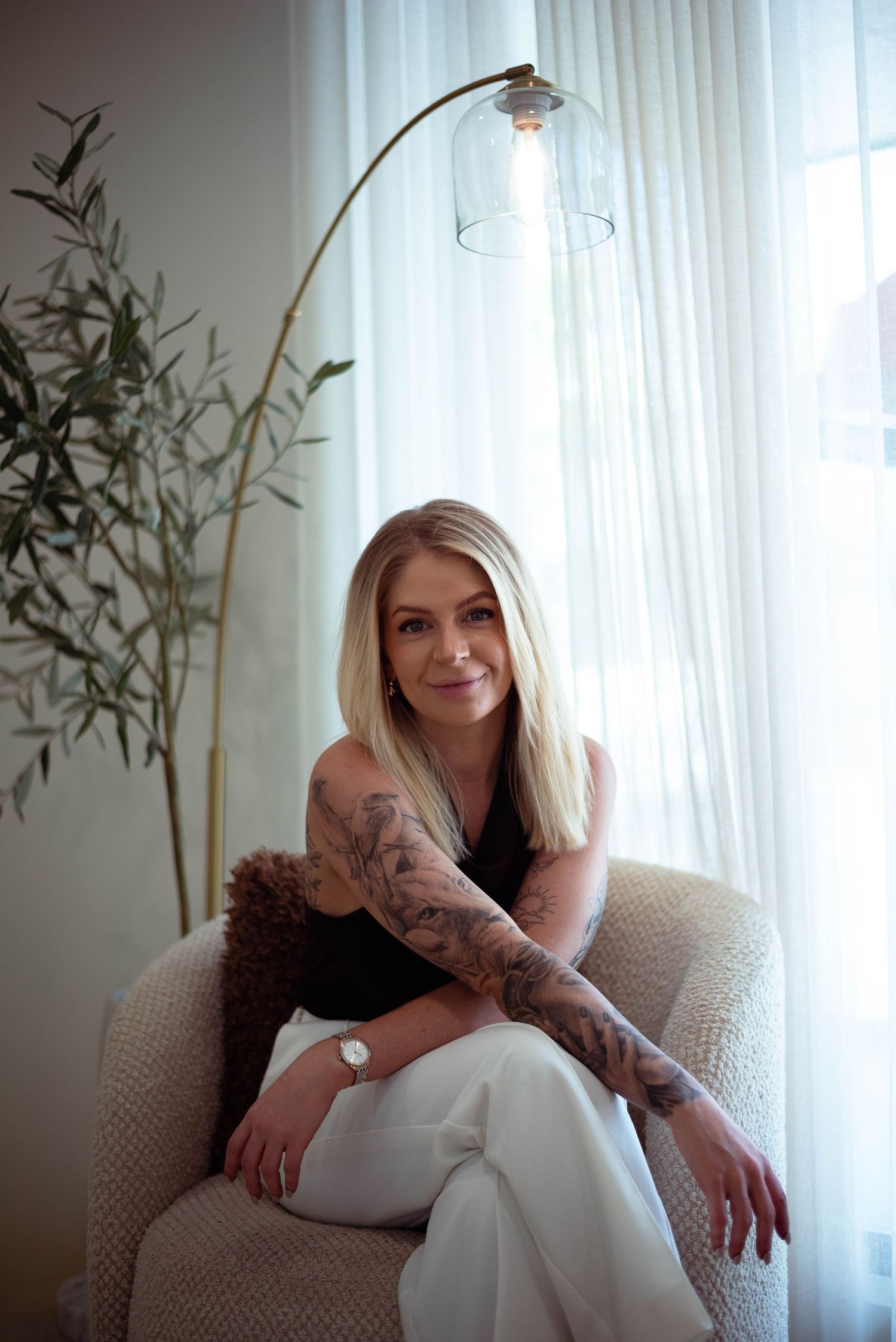 Business Branding headshot. The Tone Curve Cairns copyright