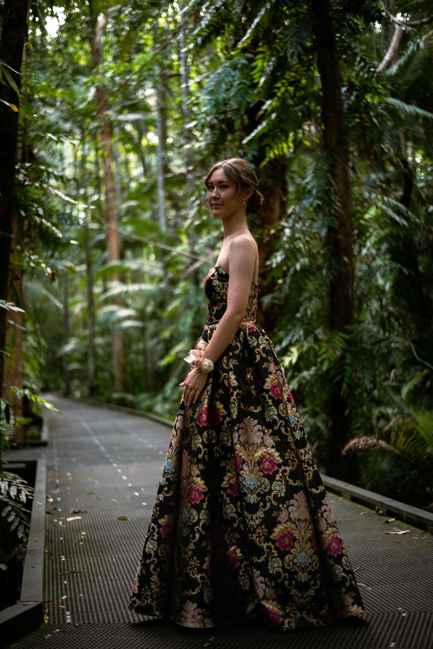 Year 12 formal photos, The Tone Curve Cairns copyright
