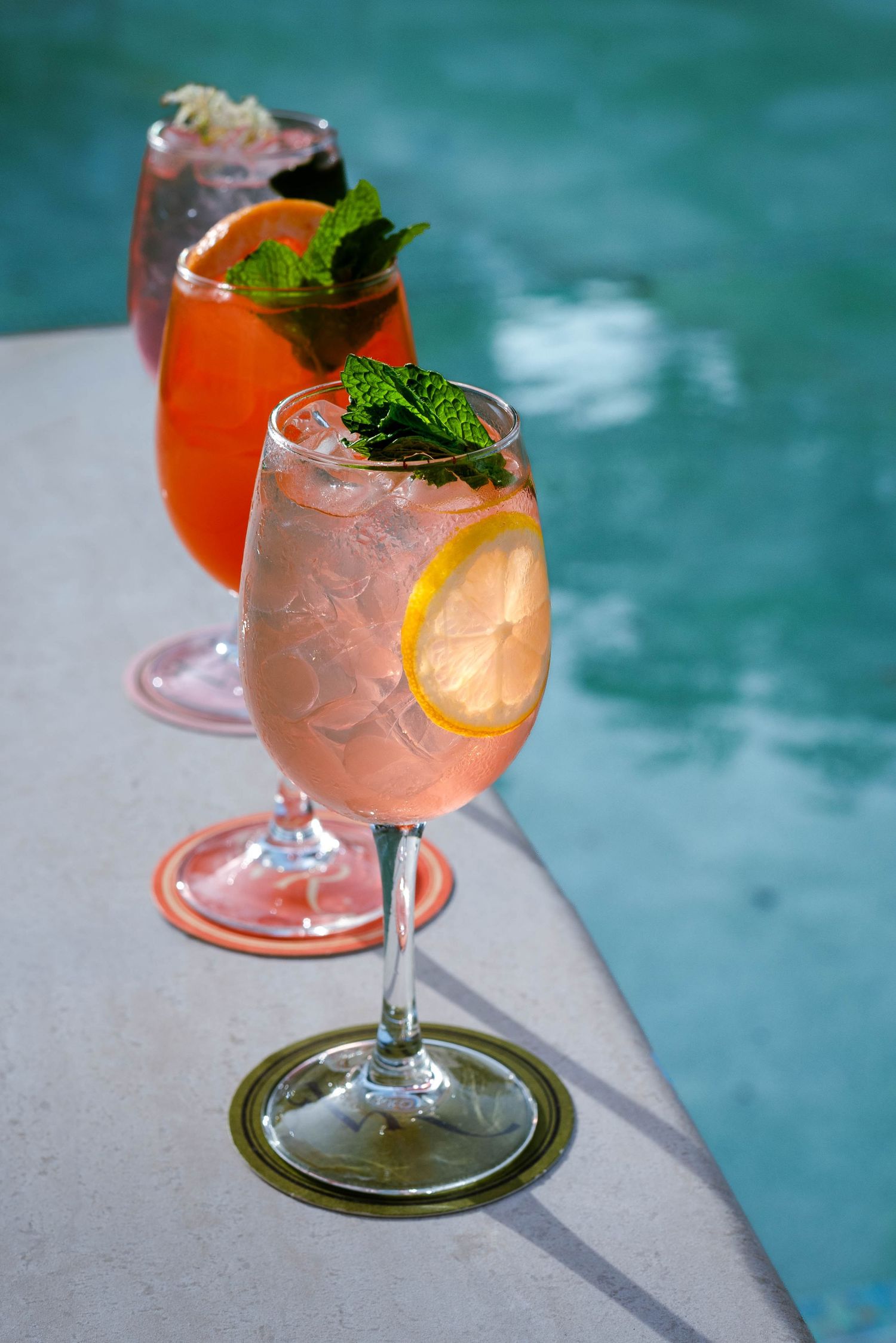 cocktails by the pool, food and beverage photographer cairns restaurants