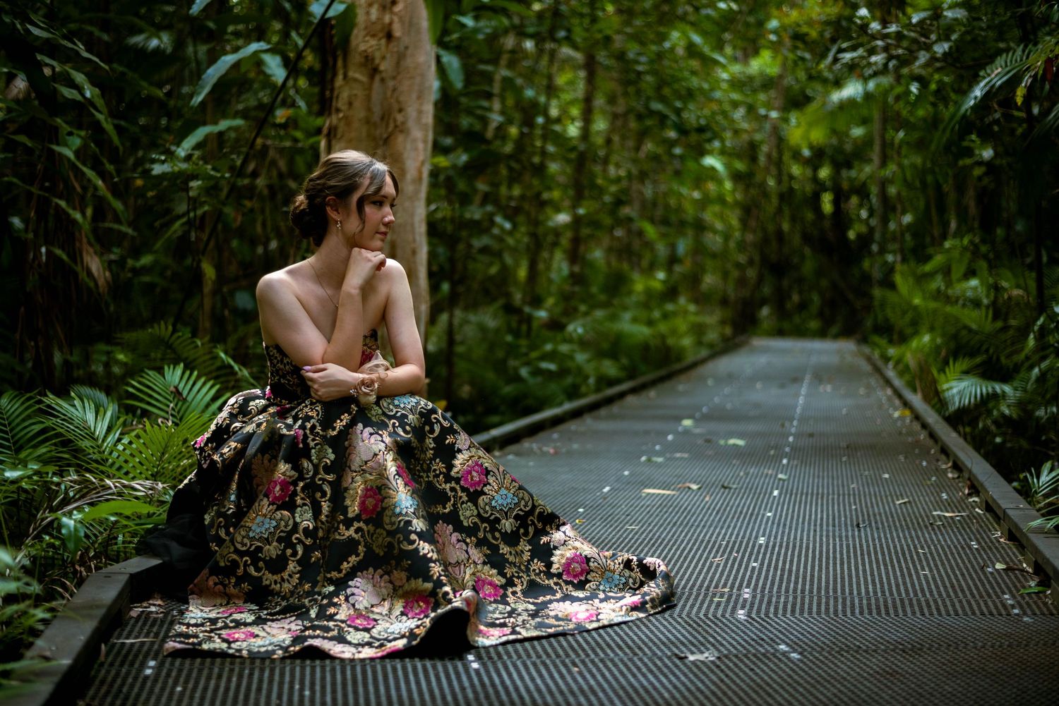 graduation photos, year 12 formal photographer cairns