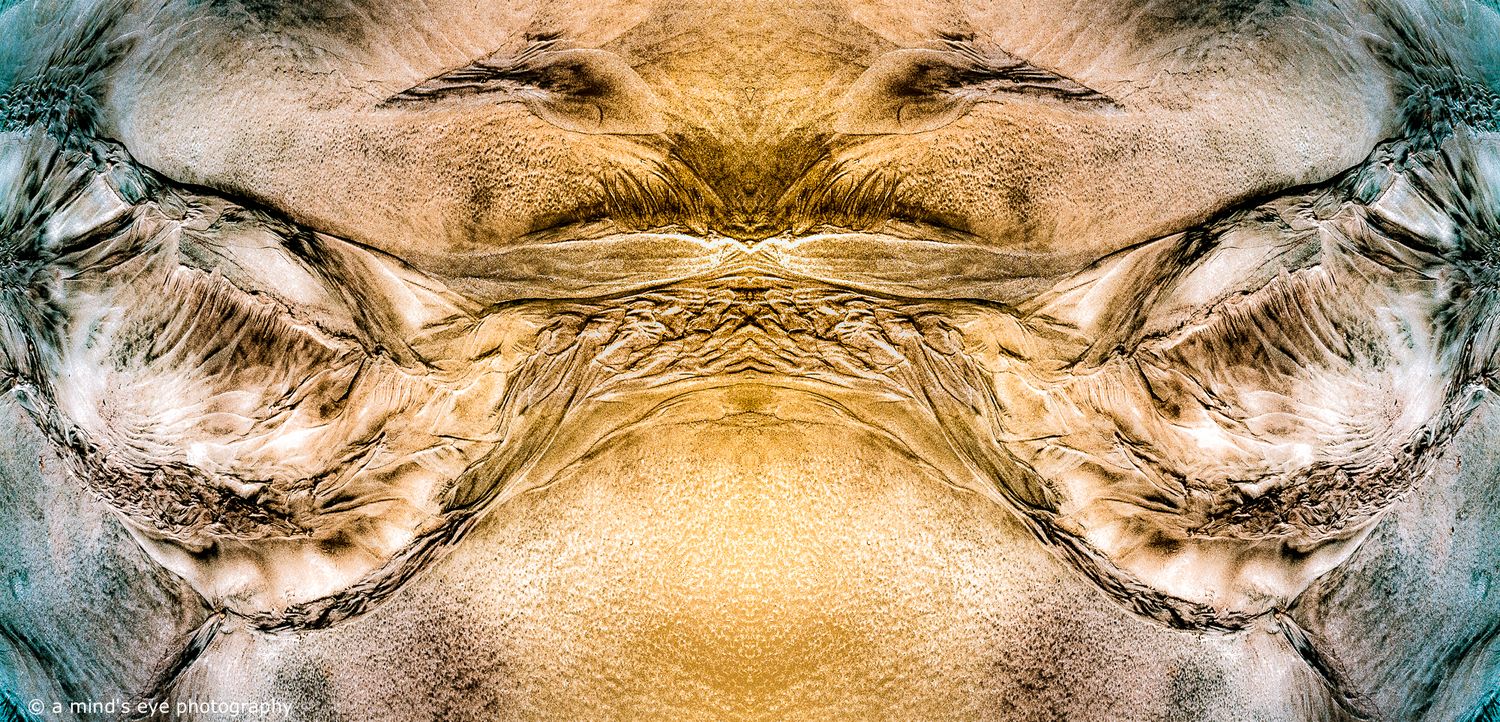 colour, photo, photography, abstract, symmetrical, symmetry, shapes, graphic, graphical image, strange, different, creative
