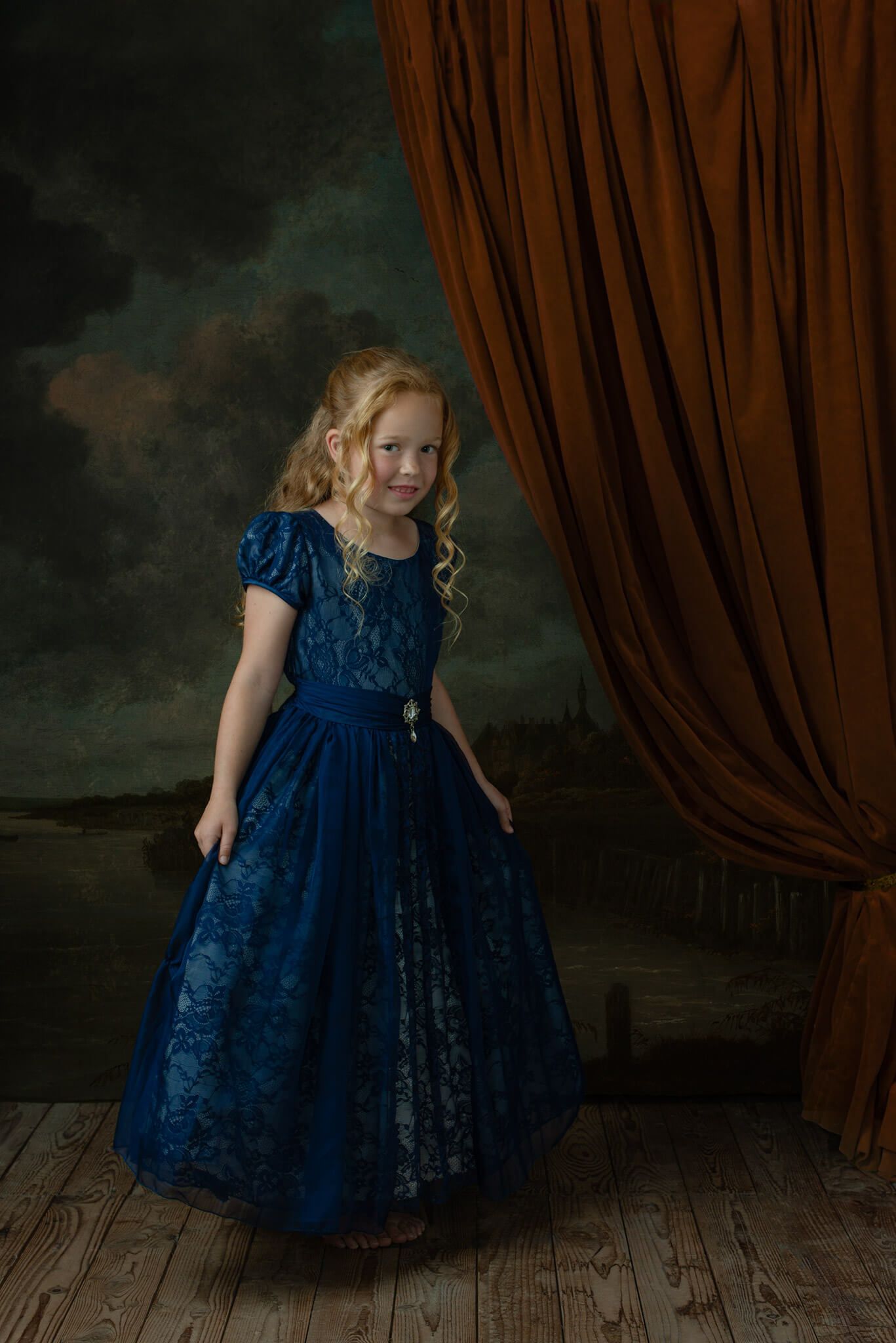 Fine-art portret oude meestersstijl meisje in blauwe jurk