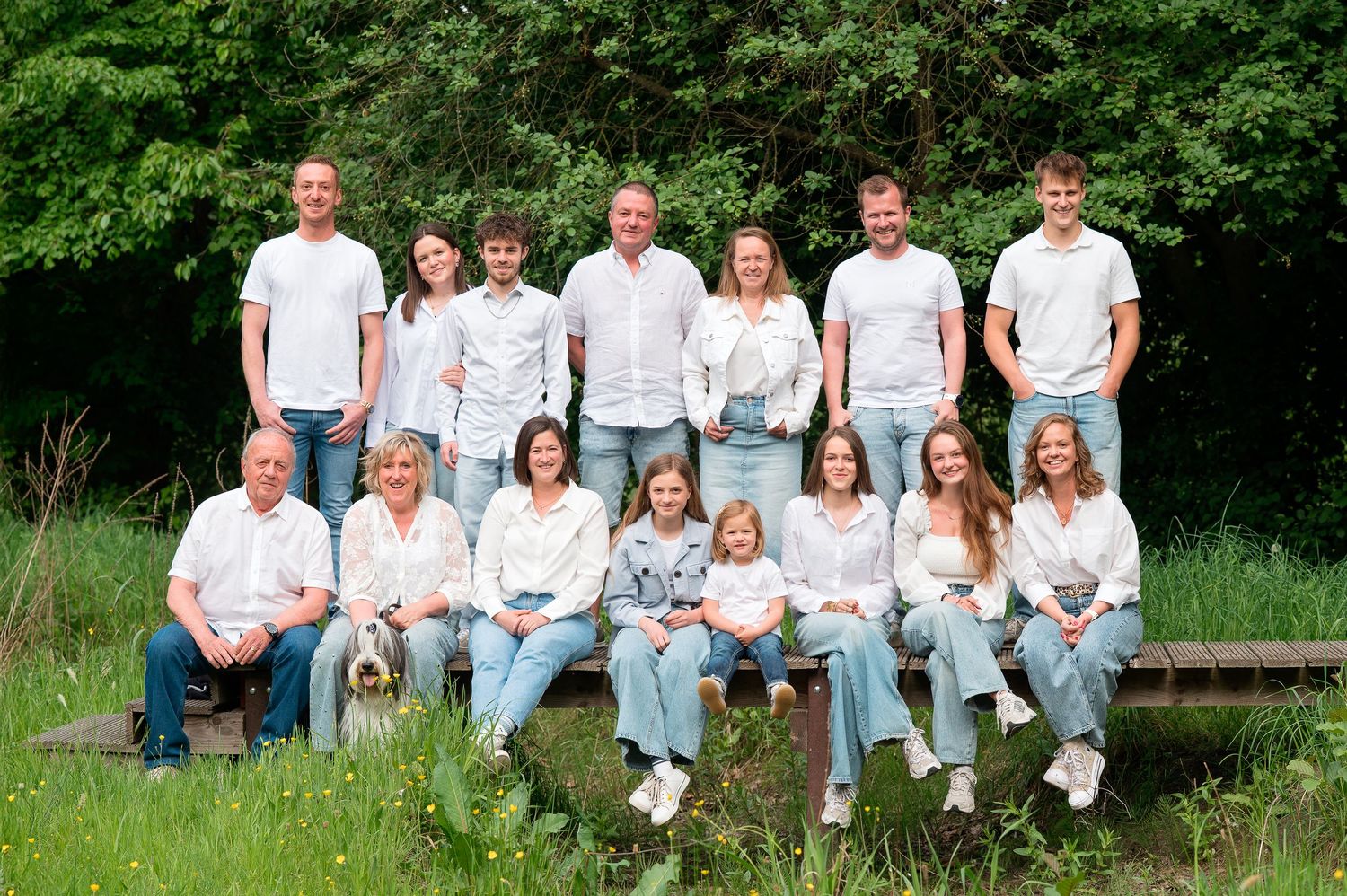 familiefotograaf halle (vlaams-brabant), familiefotoshoot in de studio of op locatie, fotograaf Halle
