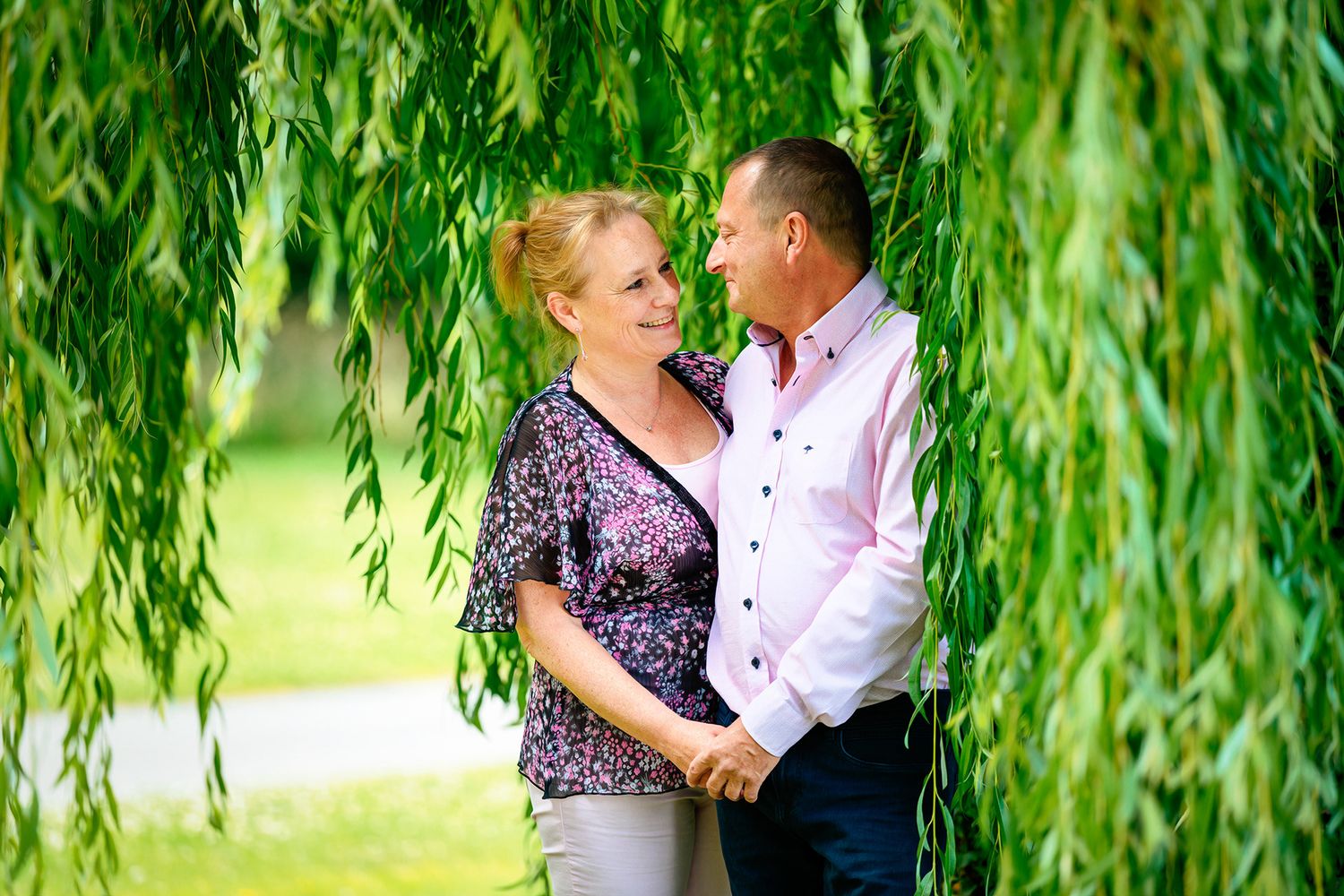 Familiefotoshoot in Halle (Vlaams-Brabant), in studio of op locatie. Koppelshoot, gezinsfotograaf, portretfotograaf