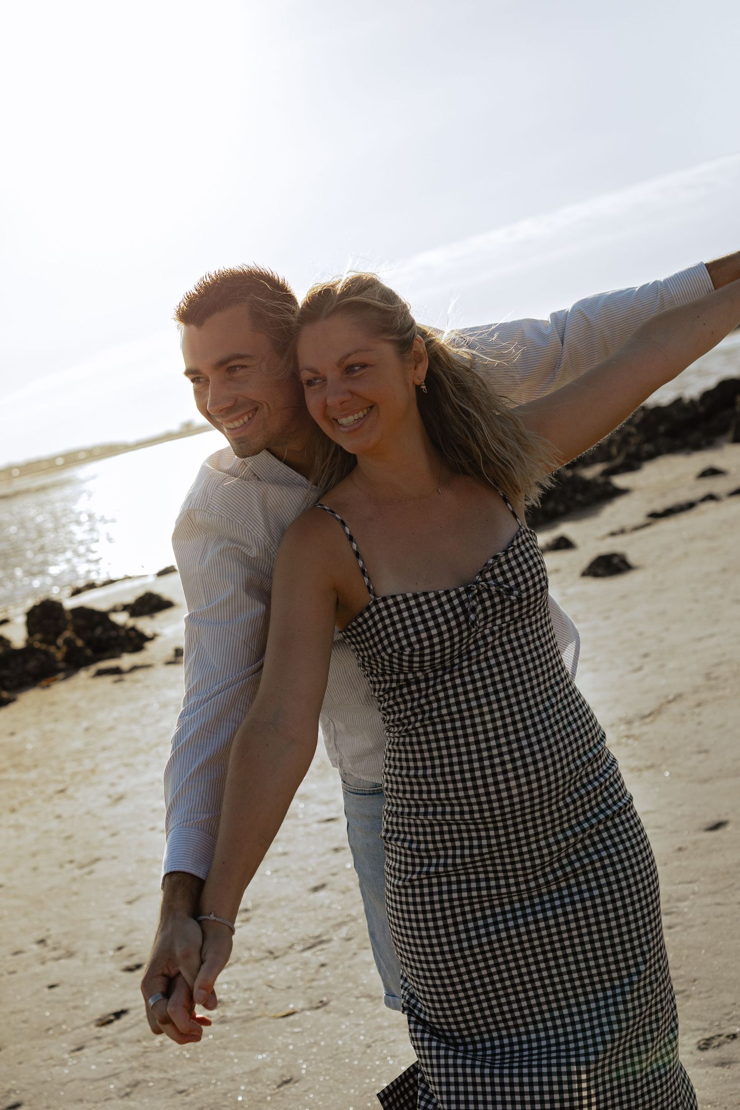 shooting couple à la plage