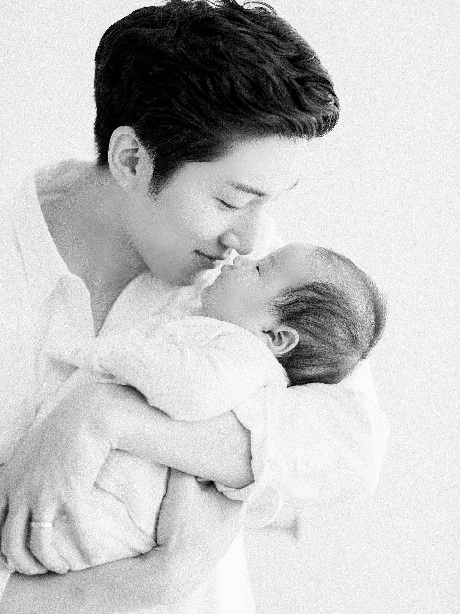 Artistic newborn and baby portraiture at Midtown Manhattan studio by STUDIO OC