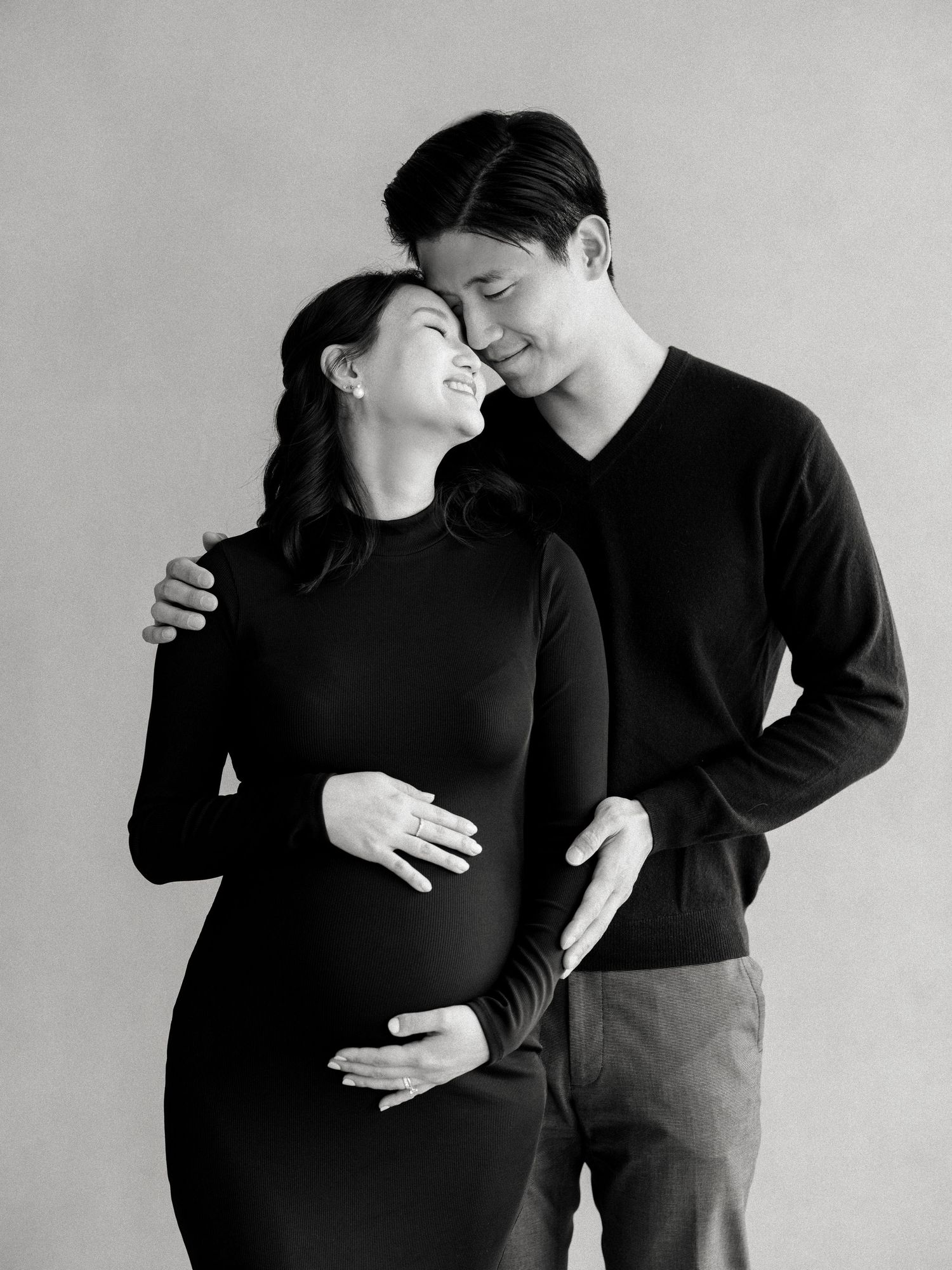 Elegant maternity photography and motherhood portraits in New York City by STUDIO OC