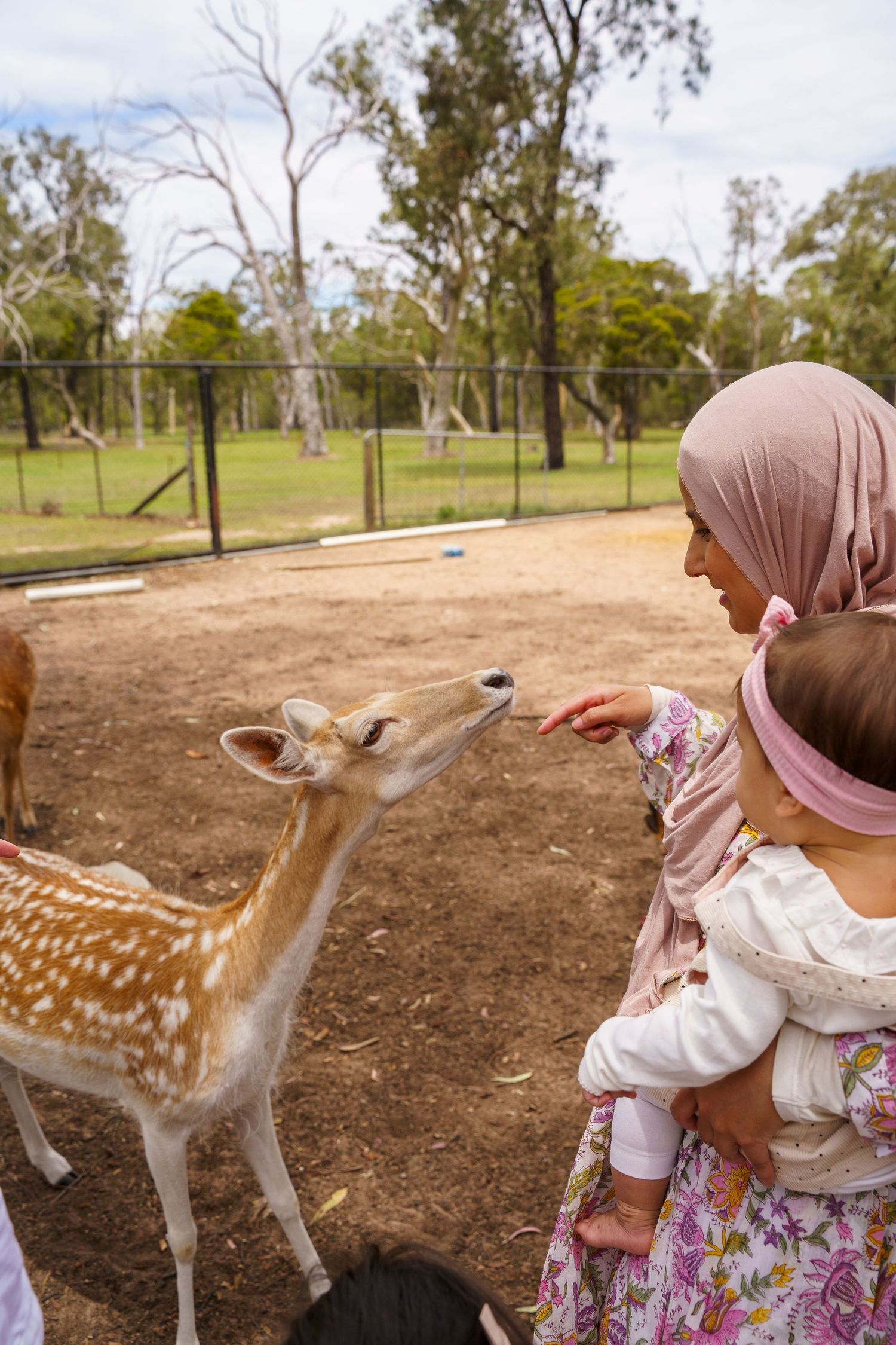 Gentle, natural photography of families and parents with children in Western Sydney