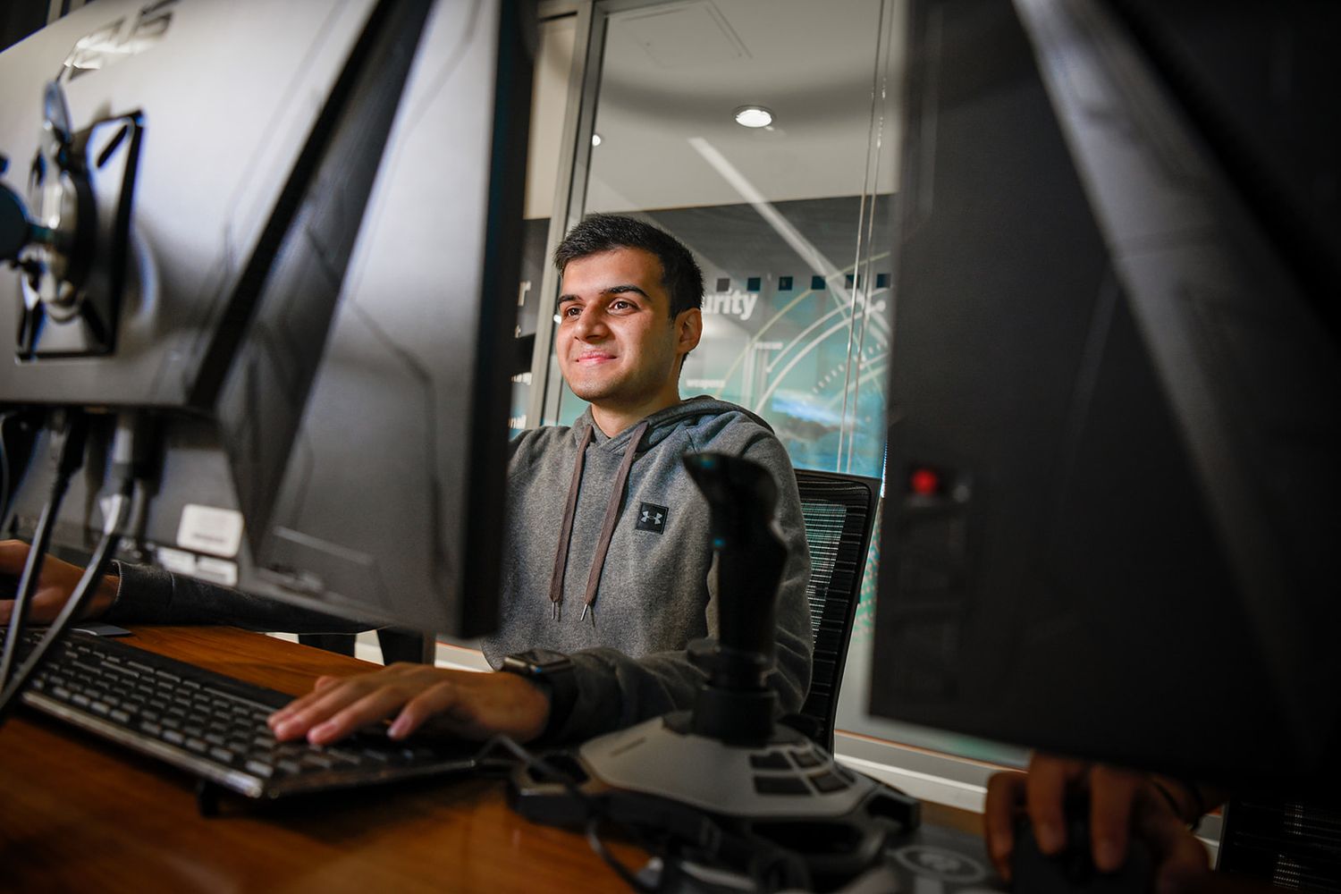 student at computer  | HIGHER EDUCATION PHOTOGRAPHER, UNIVERSITY PHOTOGRAPHER, COMMERCIAL PHOTOGRAPHER