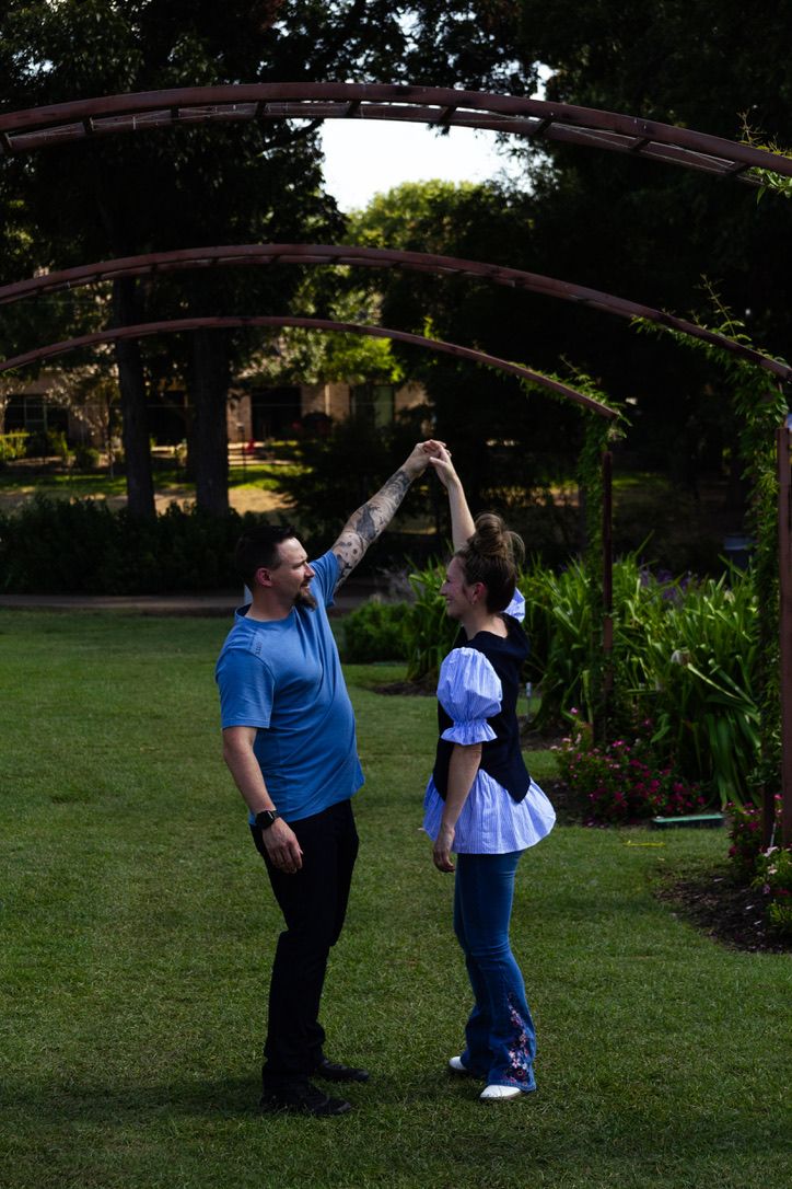 Couple spinning