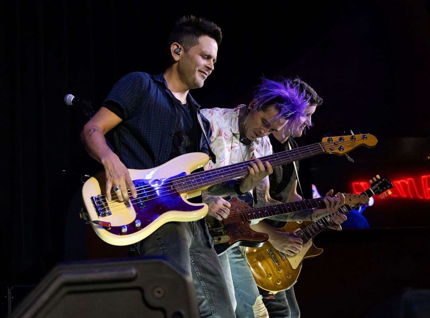 Guitar players