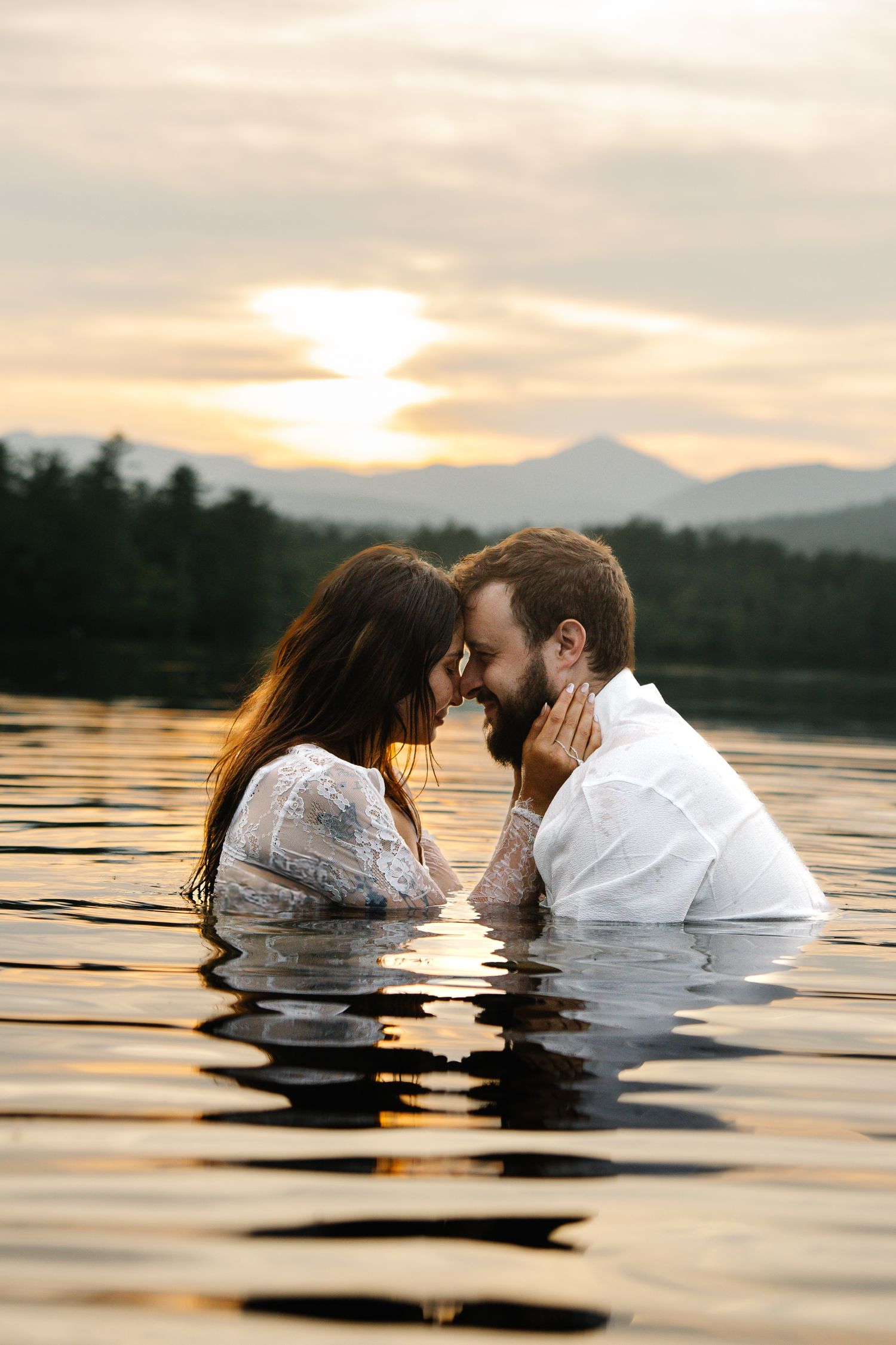 Engagement Photos in the lakes of New Hampshire