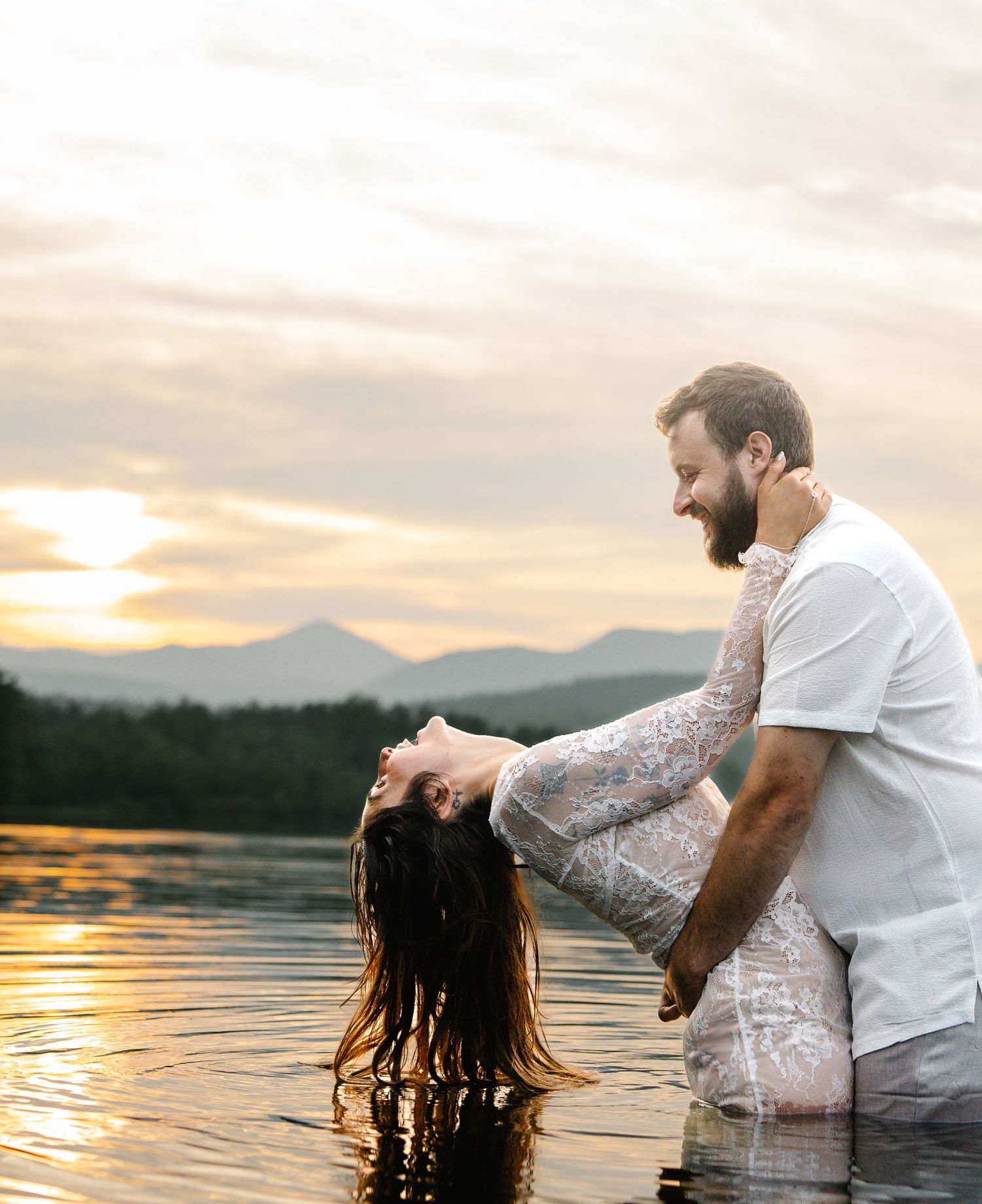 Engagement Photos in the lakes of New Hampshire