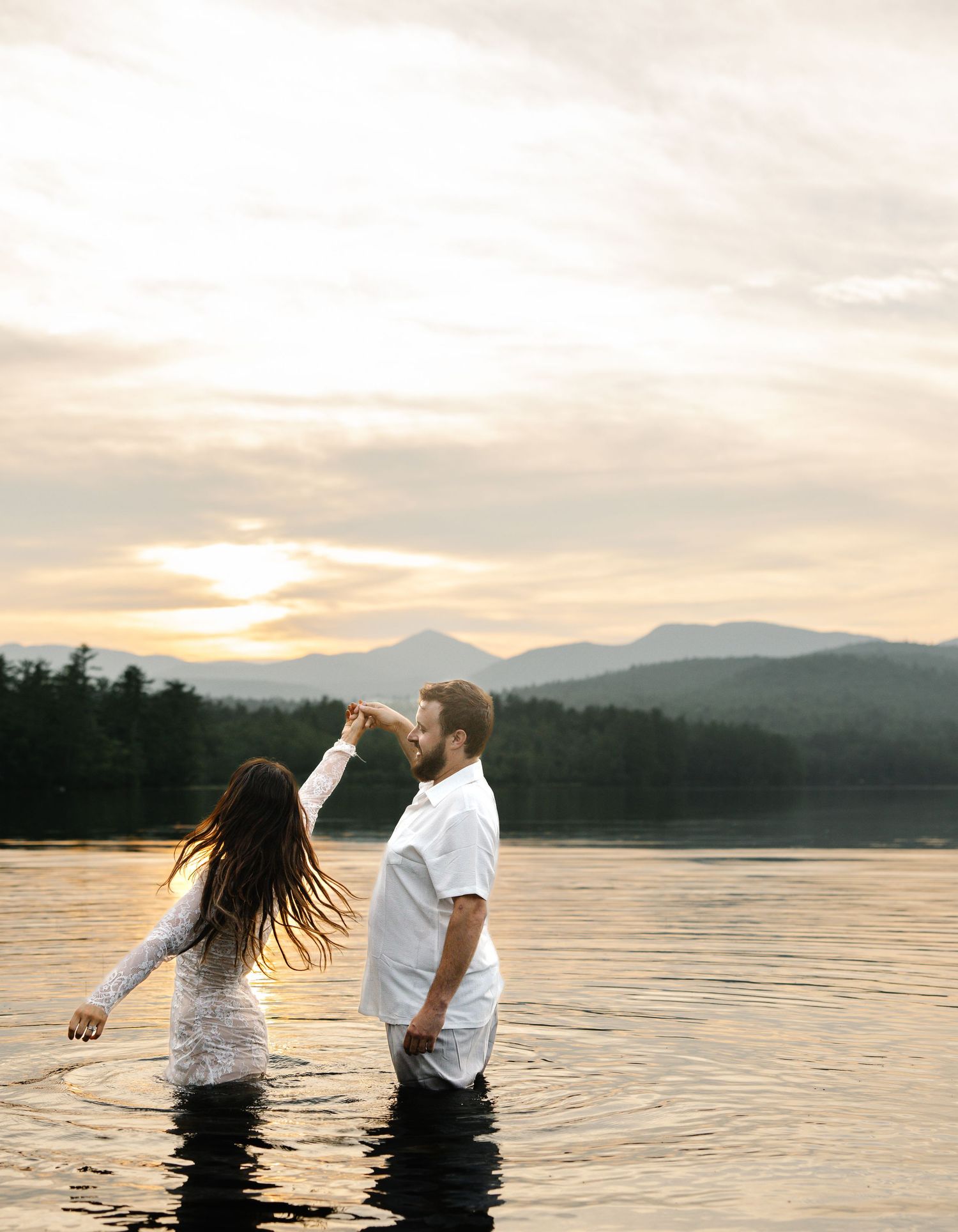 Engagement Photos in the lakes of New Hampshire