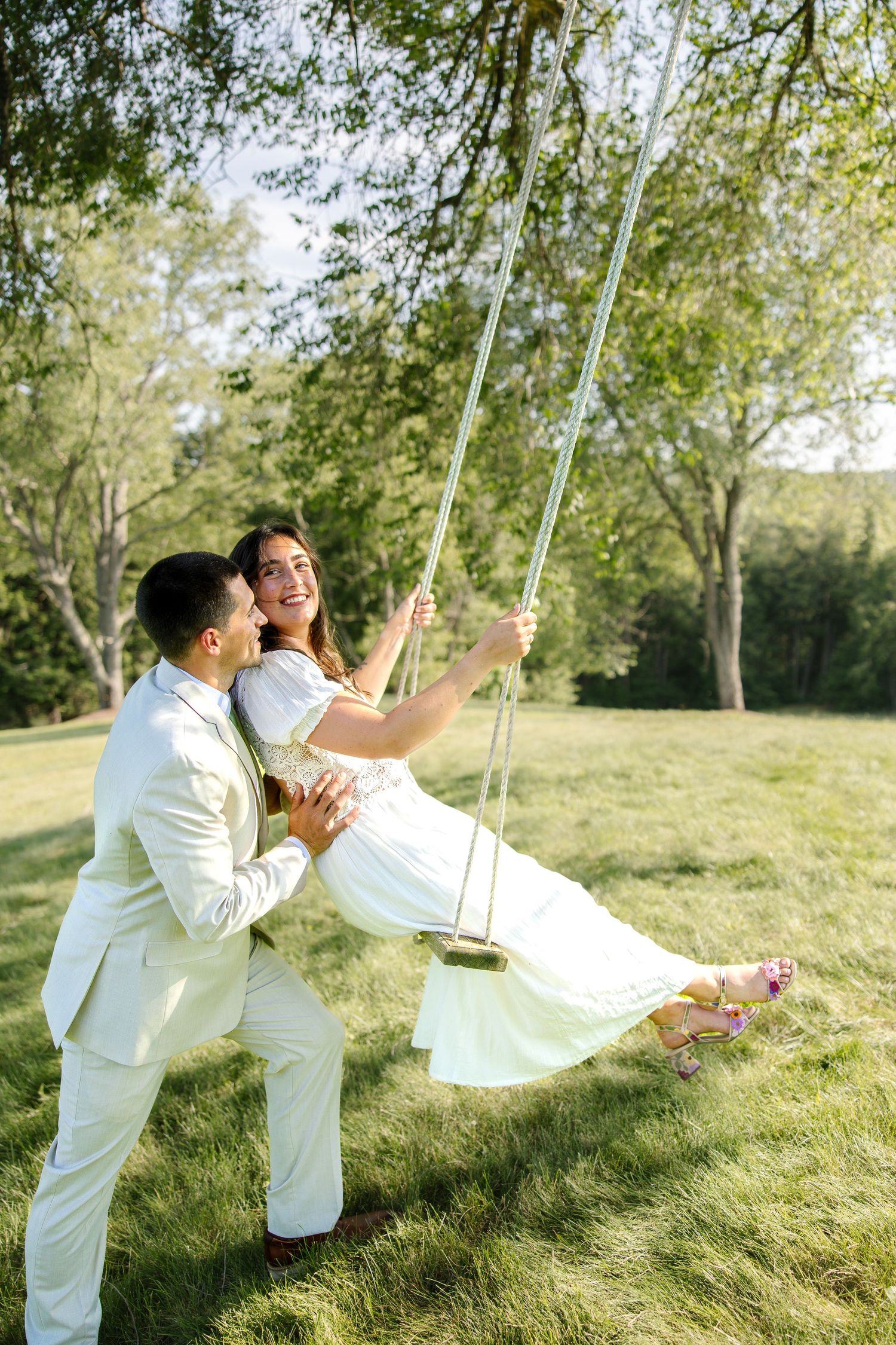 Editorial back yard wedding photography
